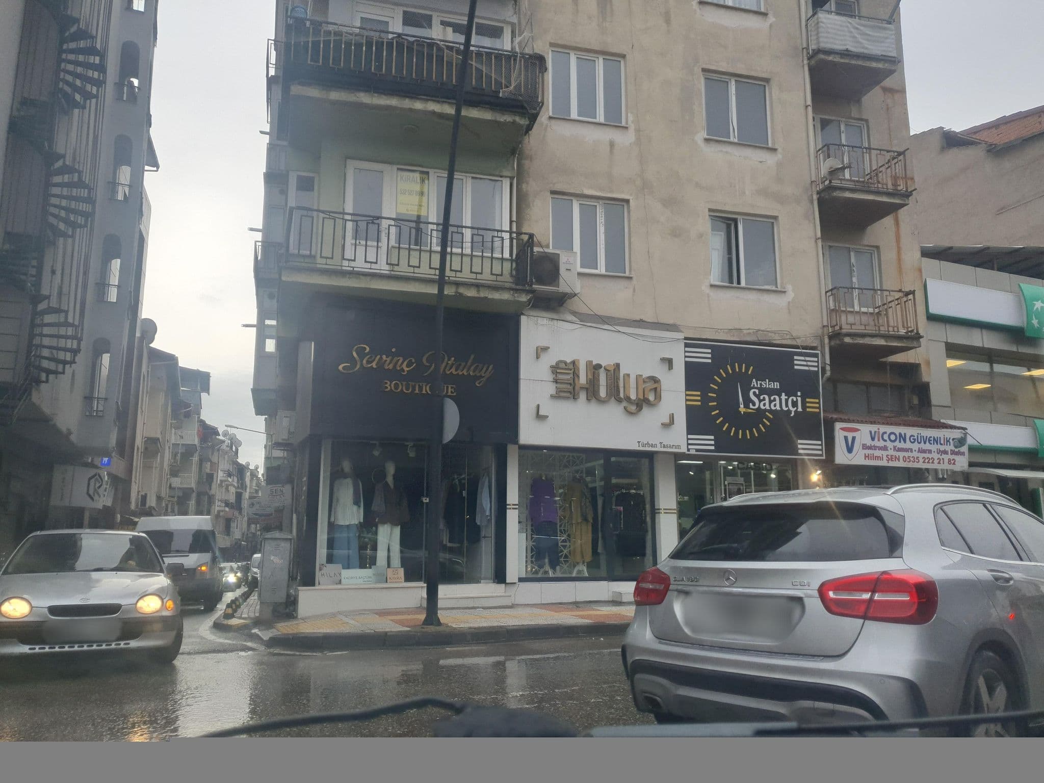 Street view near Çardak Otel, Uşak — © VoSToK (CC BY-SA · Mapillary)