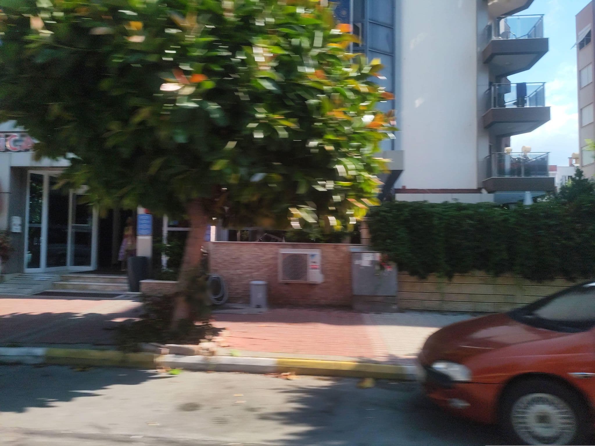 Street view near Kleopatra Micador Hotel, Alanya — © ldenisn (CC BY-SA · Mapillary)