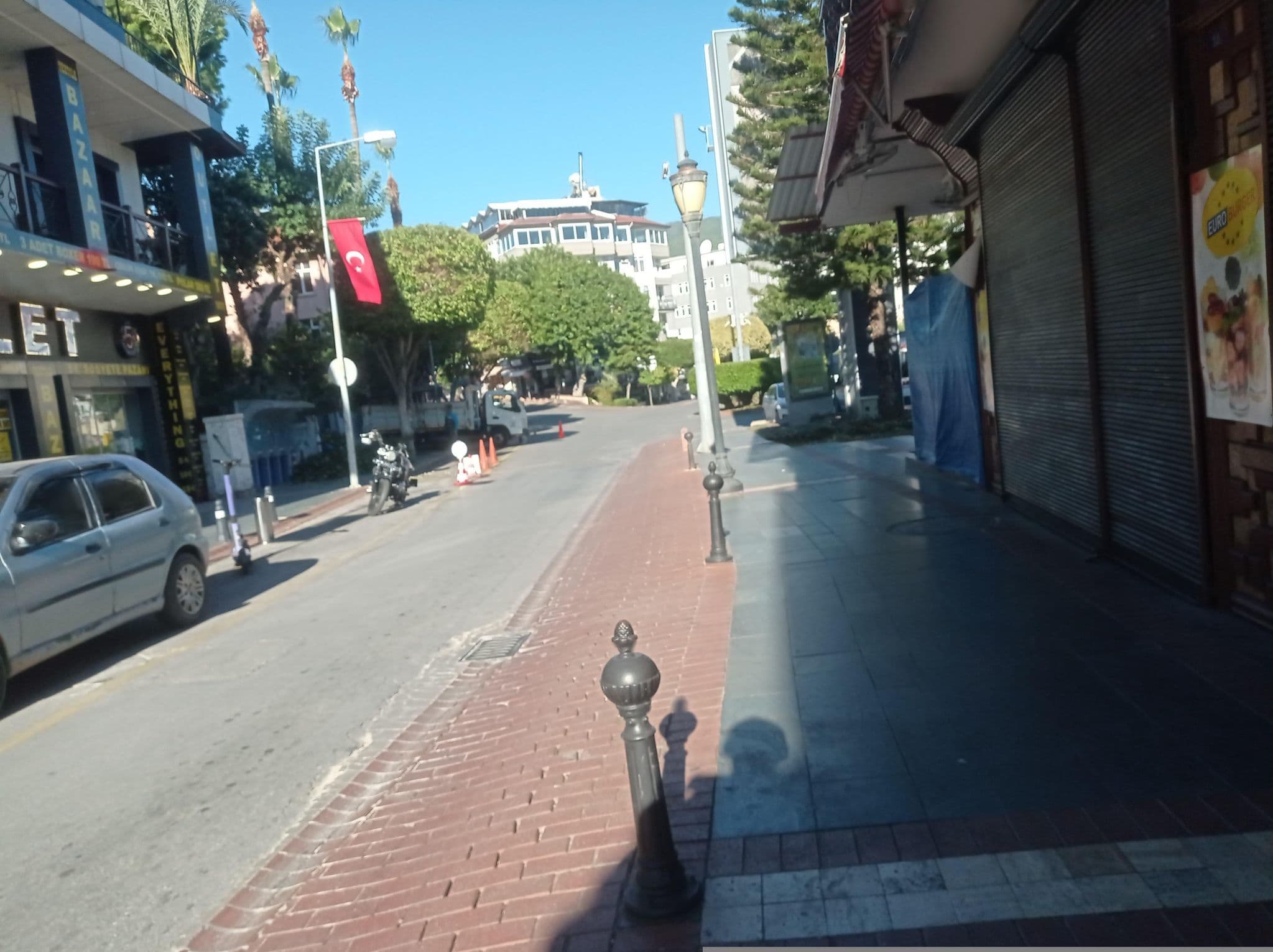 Street view near Baba Hotel, Alanya — © shoorick (CC BY-SA · Mapillary)