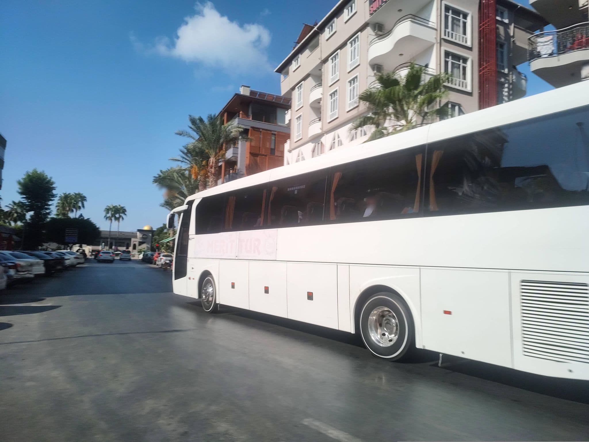 Street view near Wind Car Rental & Travel Agency, Alanya — © ldenisn (CC BY-SA · Mapillary)