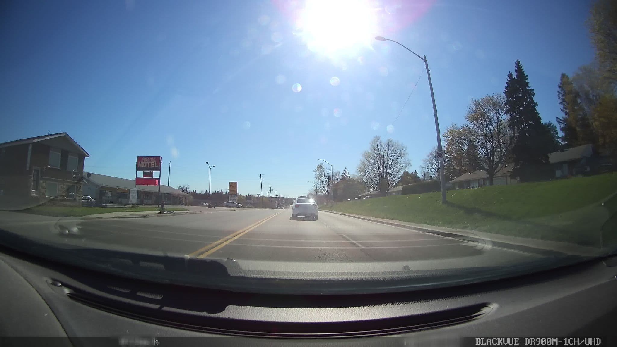 Street view near Atlanta Motel, Orangeville — © abcourier (CC BY-SA · Mapillary)
