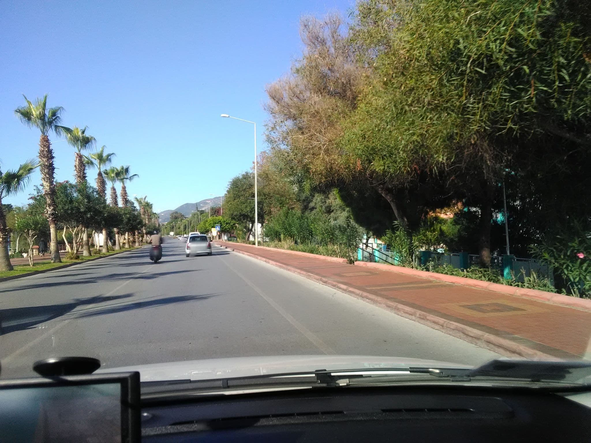 Street view near bluesky, Cikcilli — © andershl (CC BY-SA · Mapillary)