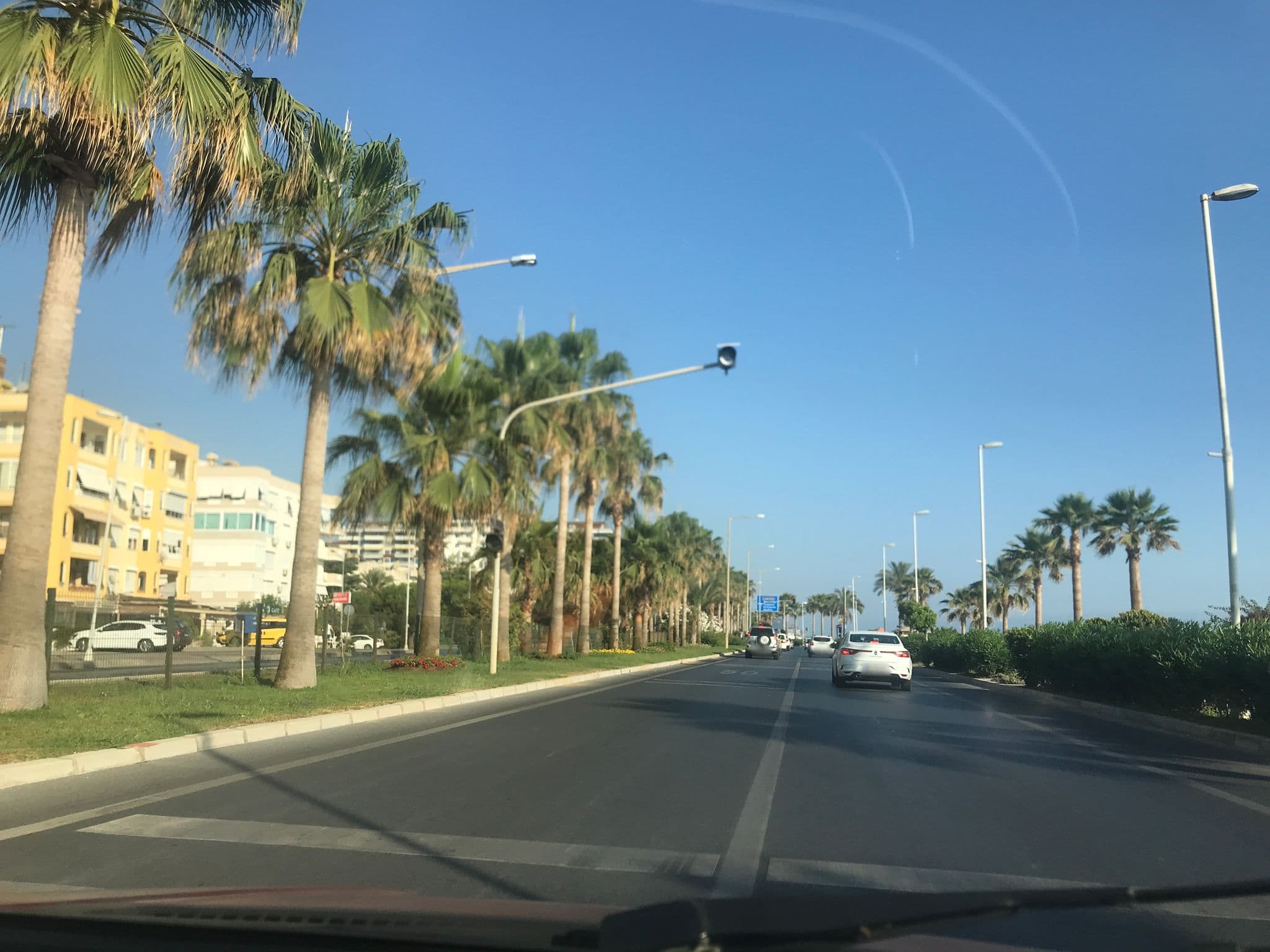 Street view near leganya Beach Otel, Mahmutlar — © alpzsarac (CC BY-SA · Mapillary)
