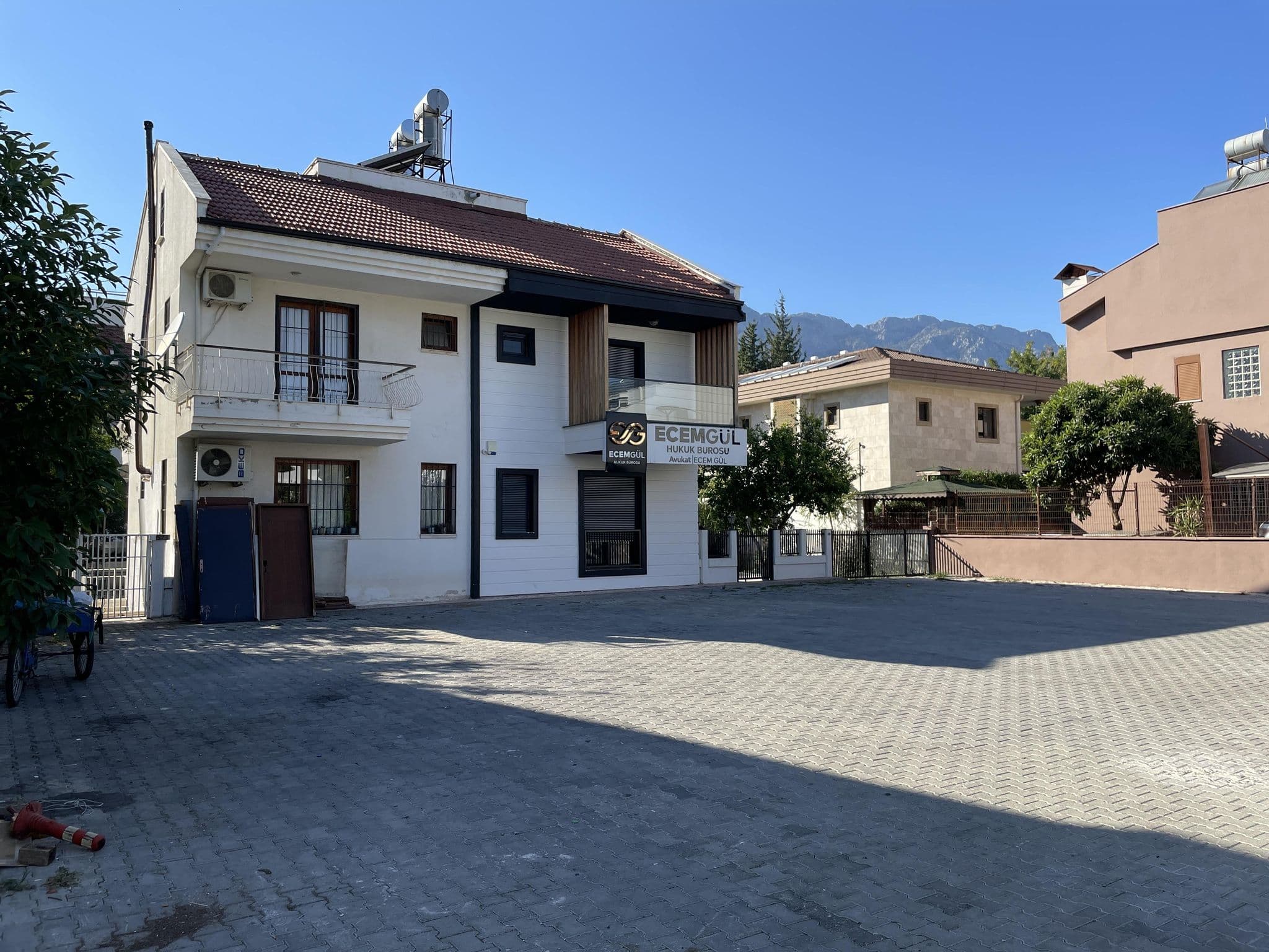 Street view near Villa Bergamut, Kemer — © batyrmastyr (CC BY-SA · Mapillary)