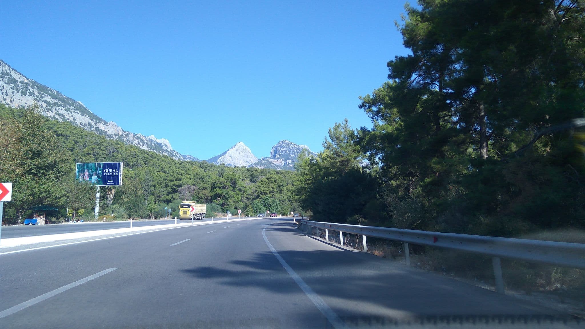 Street view near Club Med Beldi, Beldibi — © nediyem (CC BY-SA · Mapillary)