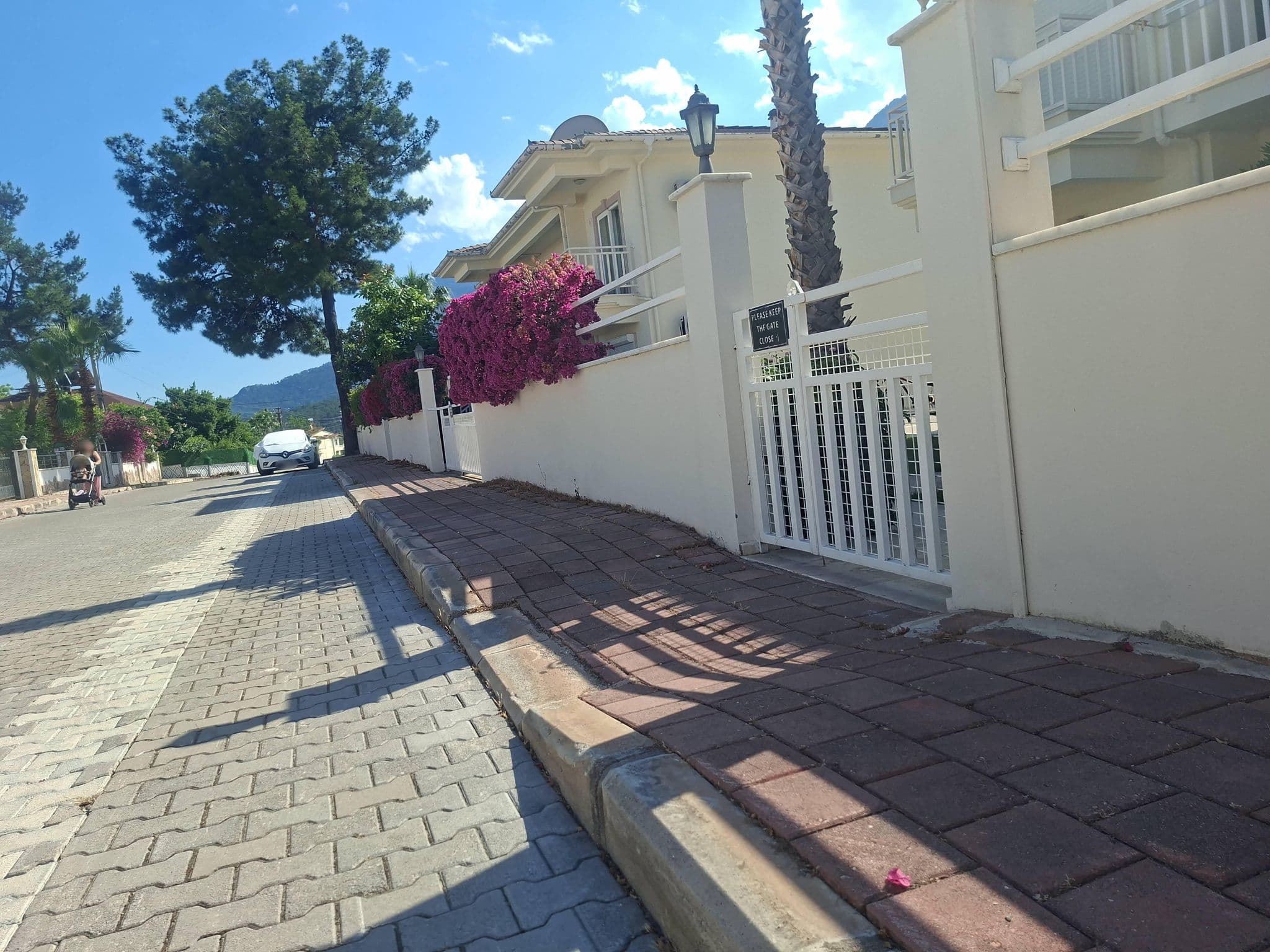 Street view near Ünal Aysal Anadolu Öğretmen Lisesi Yurdu, Göynük — © deleted_user (CC BY-SA · Mapillary)