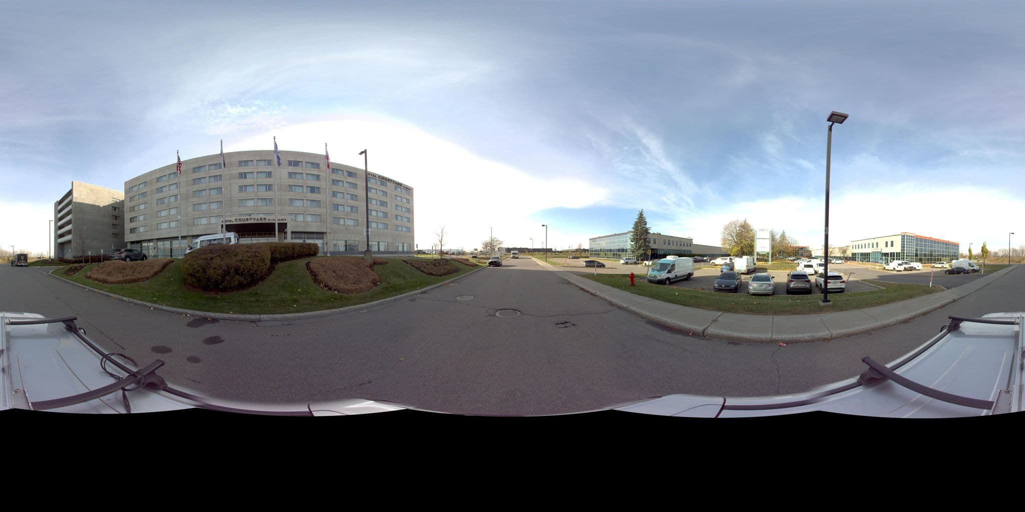 Street view near Courtyard Marriott - Aéroport de Montréal, Saint-Laurent — © VdM (CC BY-SA · Mapillary)