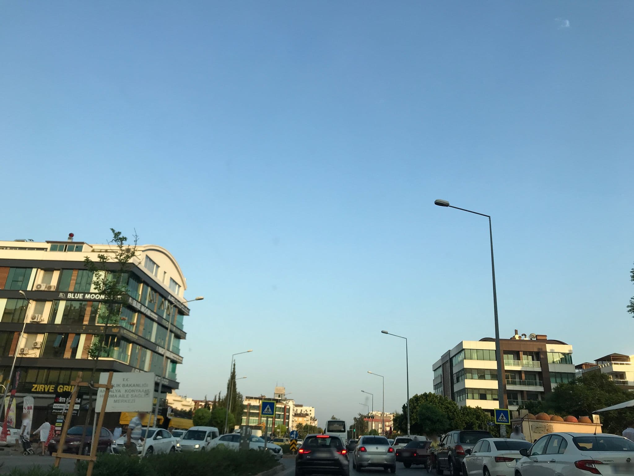 Street view near Tut Hotel, Bahtılı — © ferahkoksal (CC BY-SA · Mapillary)