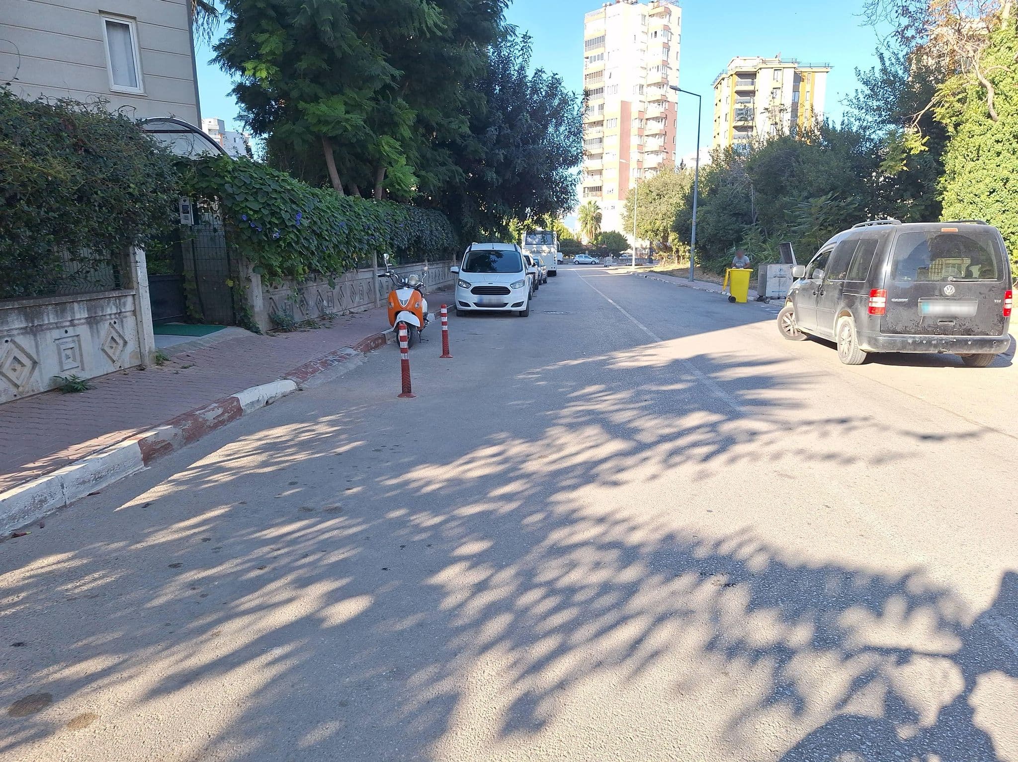 Street view near Otel Seki, Muratpaşa — © Guria (CC BY-SA · Mapillary)
