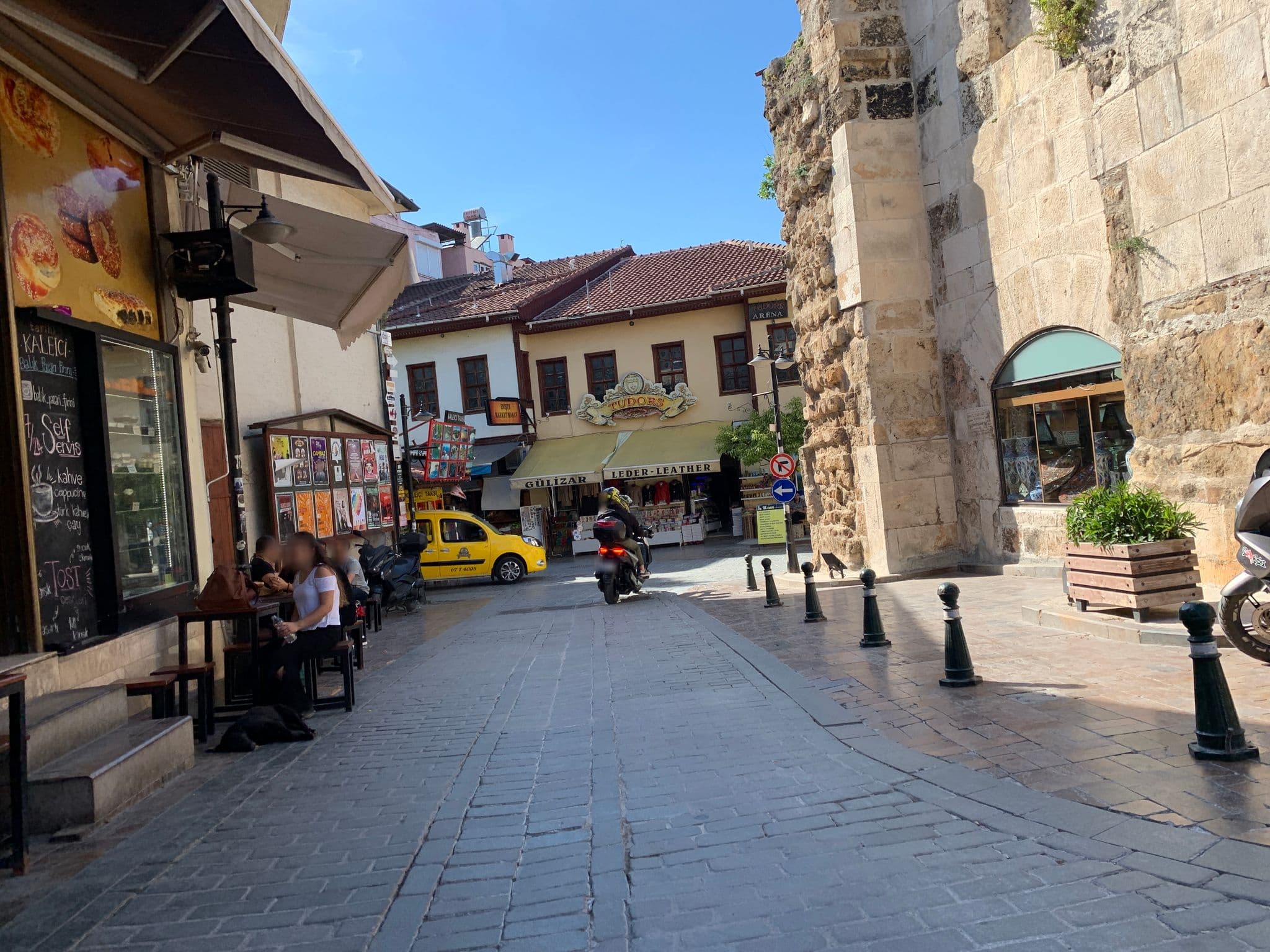 Street view near Pool time, Antalya — © empty (CC BY-SA · Mapillary)