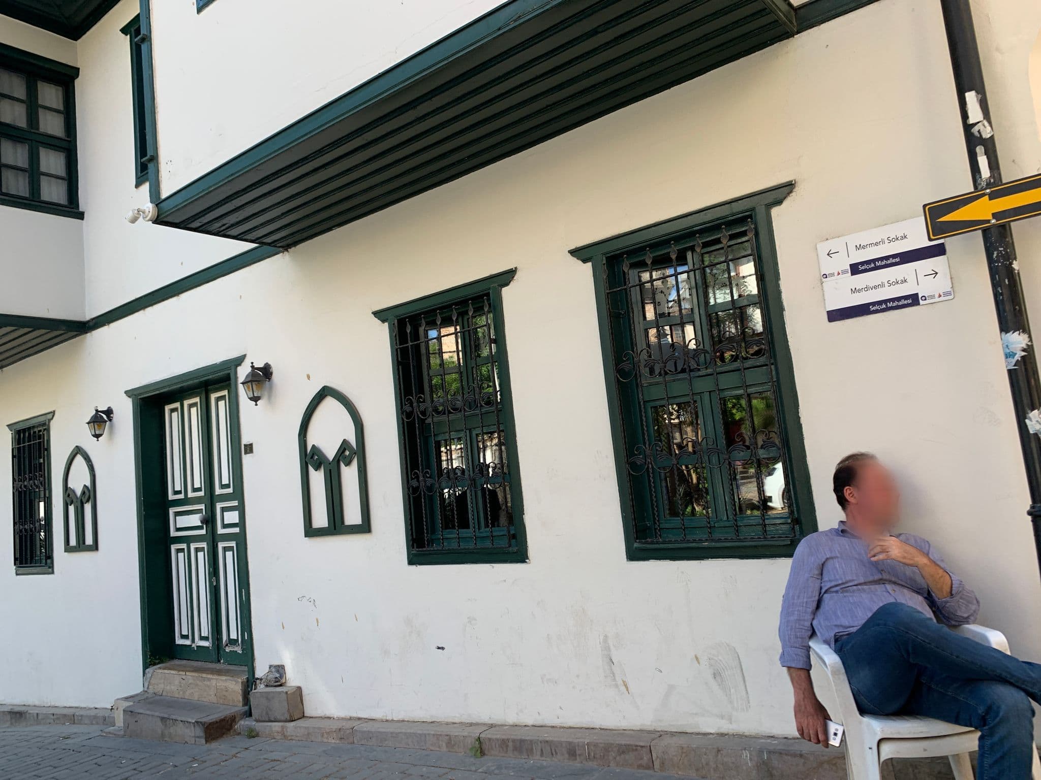 Street view near CH Hotel's & Restaurant, Antalya — © empty (CC BY-SA · Mapillary)