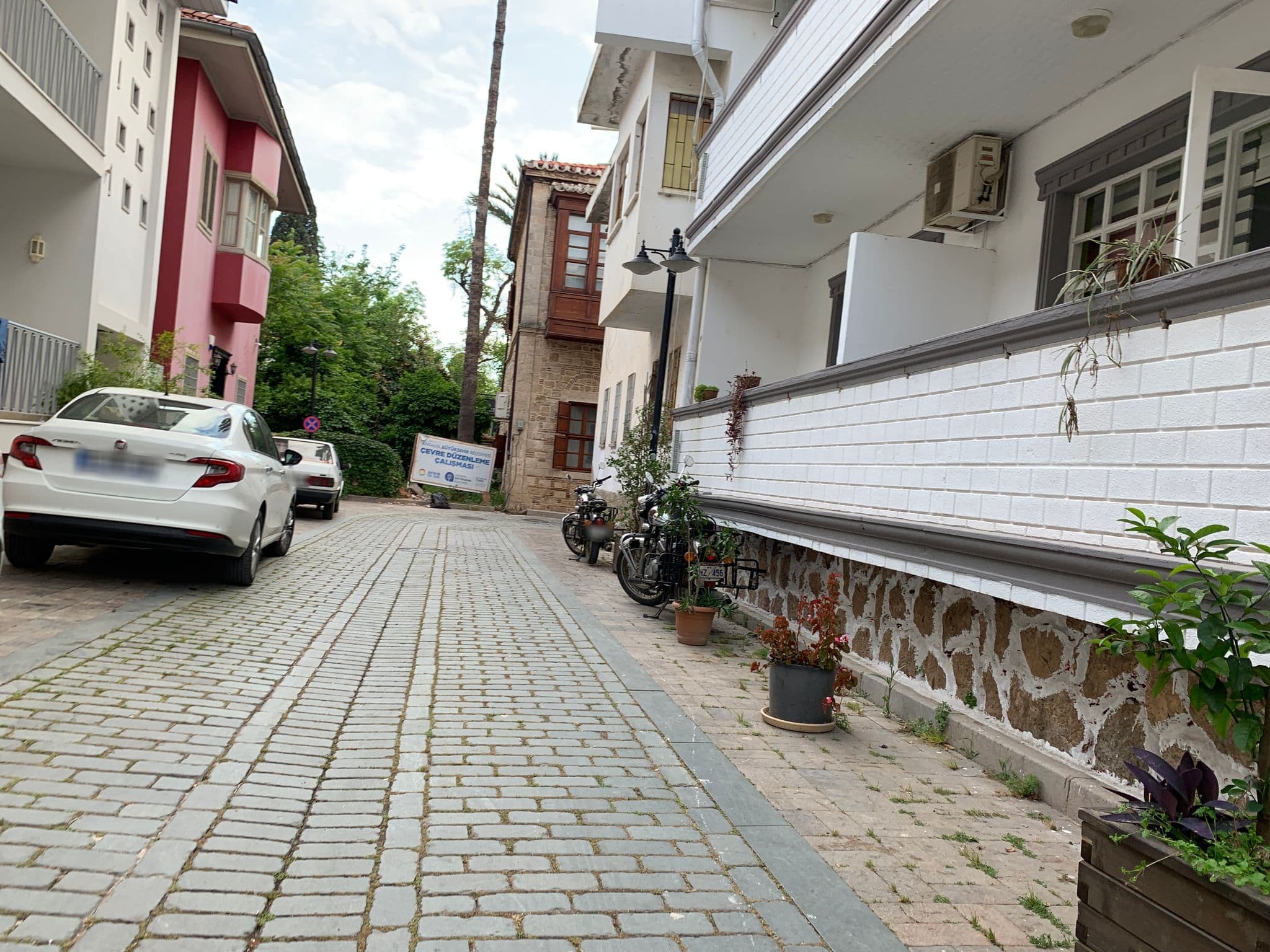 Street view near Shiluh Apart, Antalya — © empty (CC BY-SA · Mapillary)