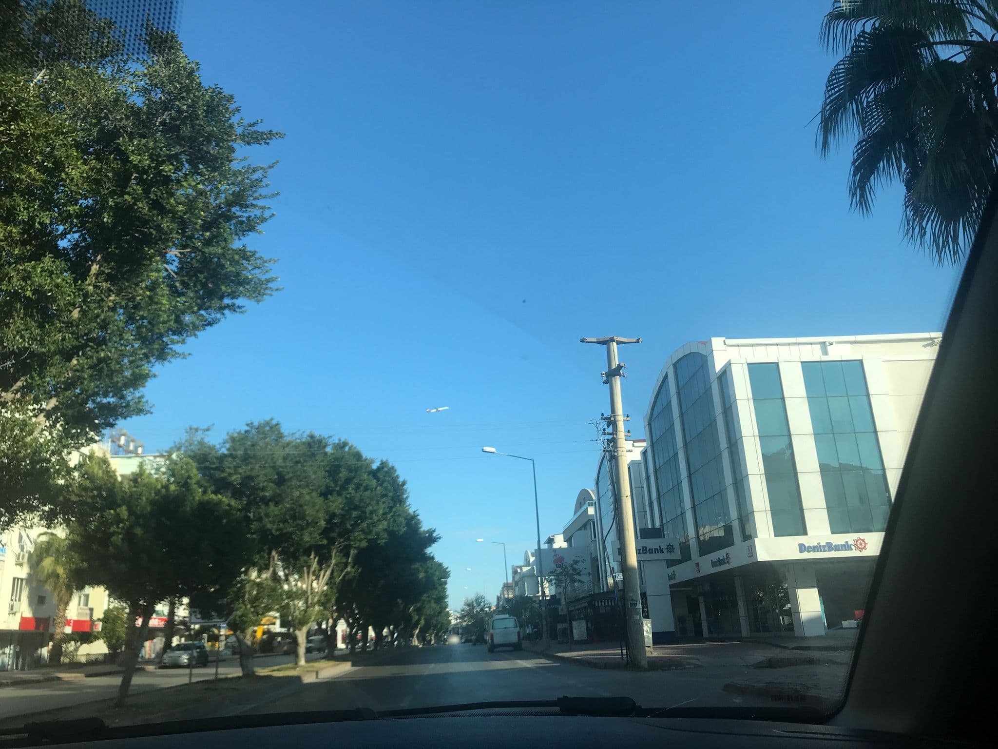 Street view near yüzüklerin efendisi, Muratpaşa — © ferahkoksal (CC BY-SA · Mapillary)