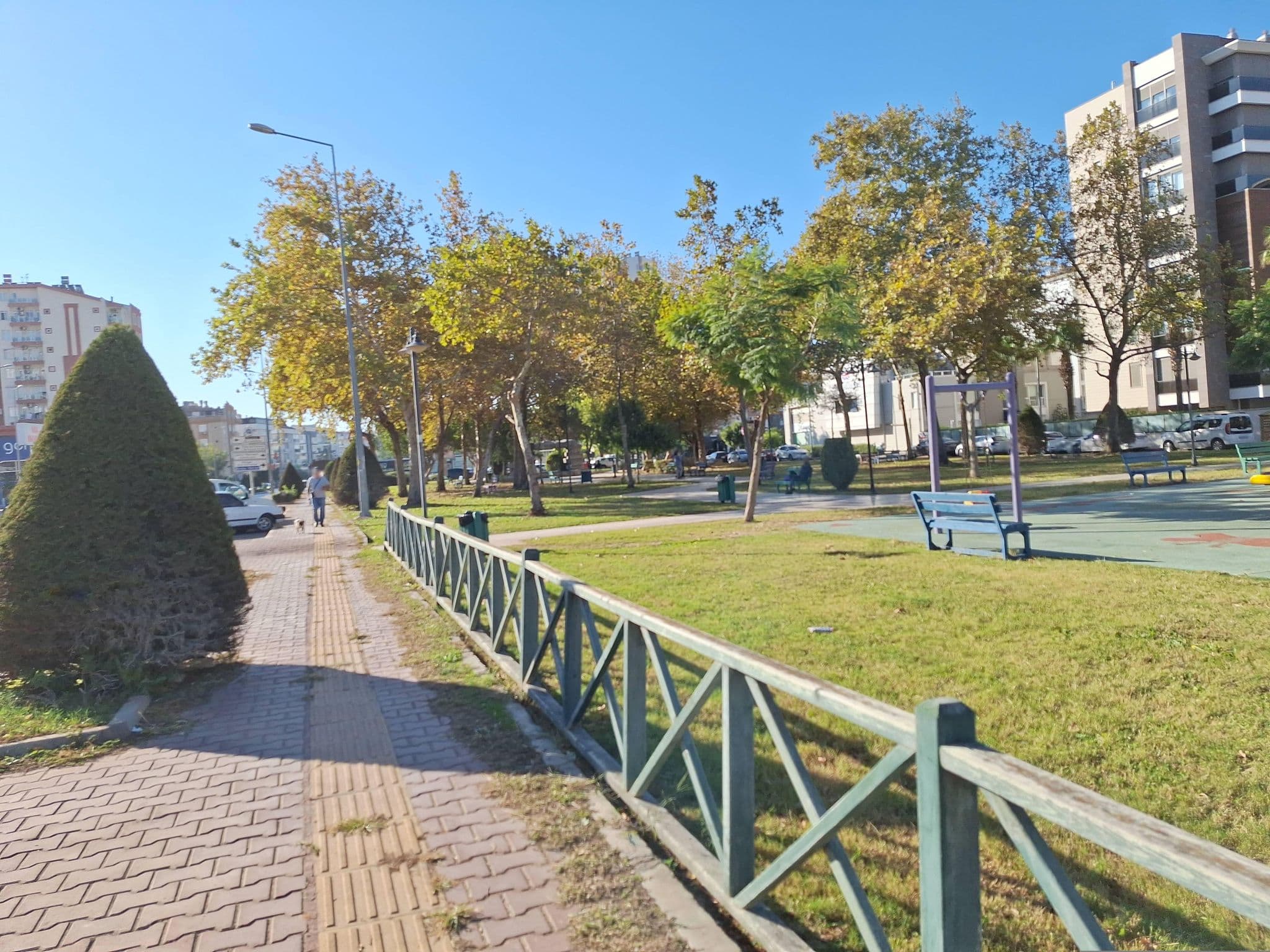 Street view near @sleepıng, Muratpaşa — © Guria (CC BY-SA · Mapillary)