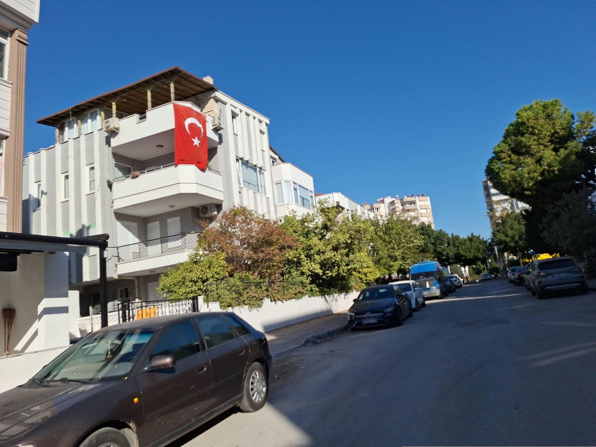 Street view near lara - lale apart otel, Muratpaşa — © Guria (CC BY-SA · Mapillary)