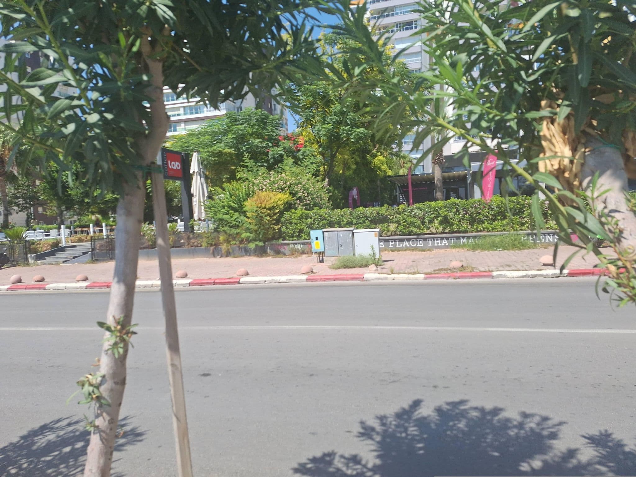 Street view near Concorde Deluxe Resort Hotel, Muratpaşa — © Guria (CC BY-SA · Mapillary)