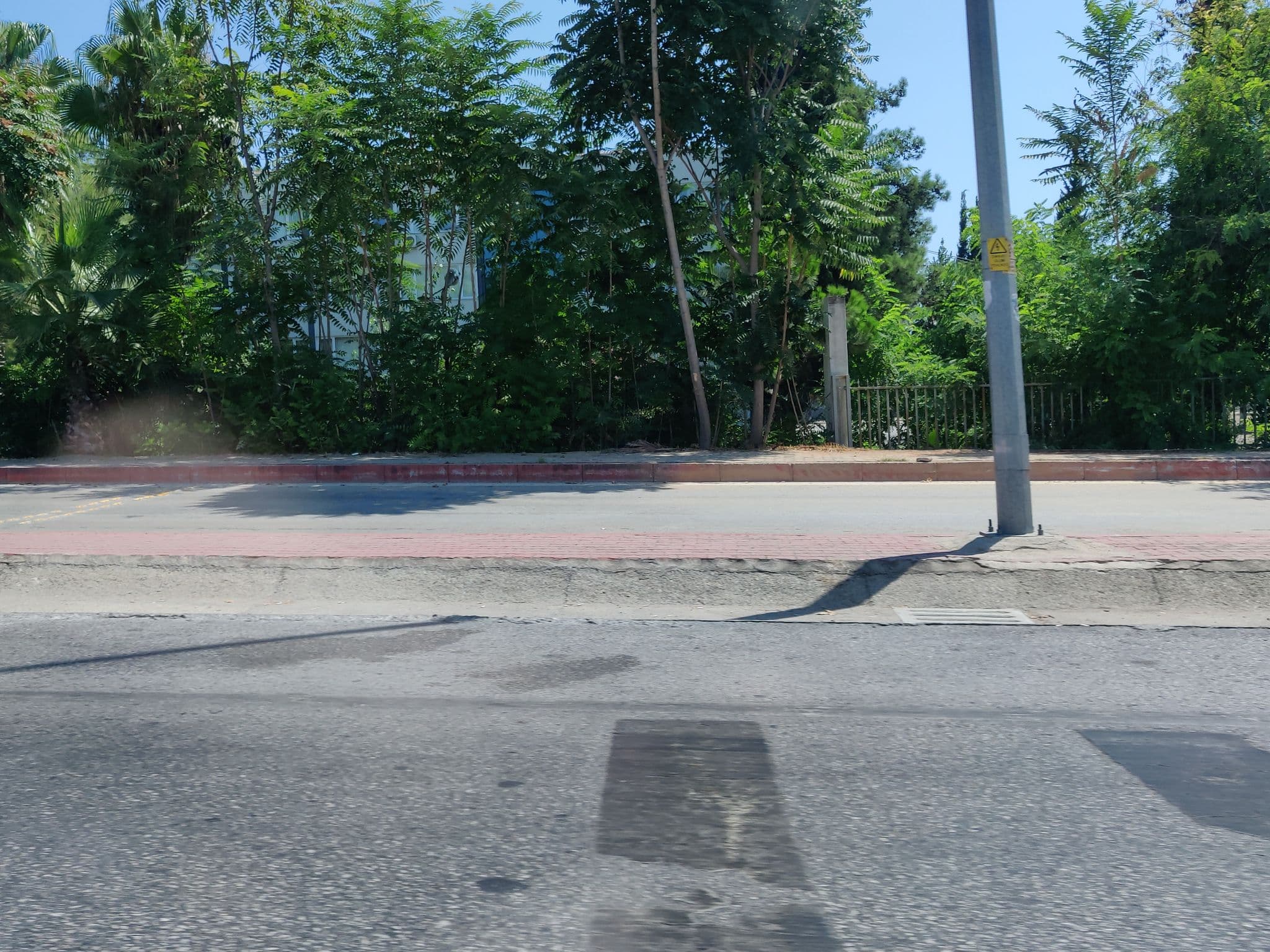 Street view near Belek-Bogazkent, Antalya — © ubenzer (CC BY-SA · Mapillary)