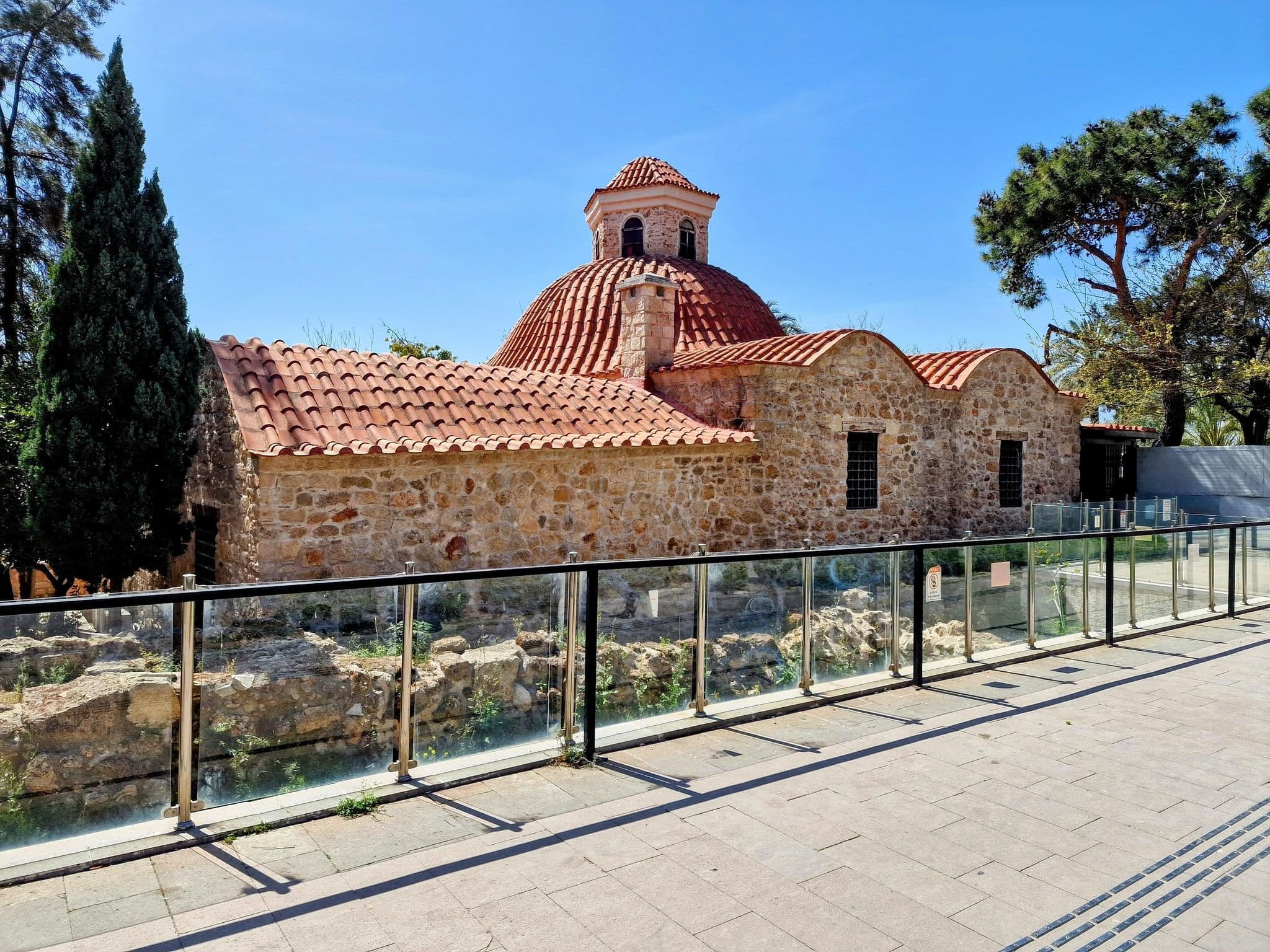 Street view near By Zom Pansiyon, Antalya — © km2bp (CC BY-SA · Mapillary)