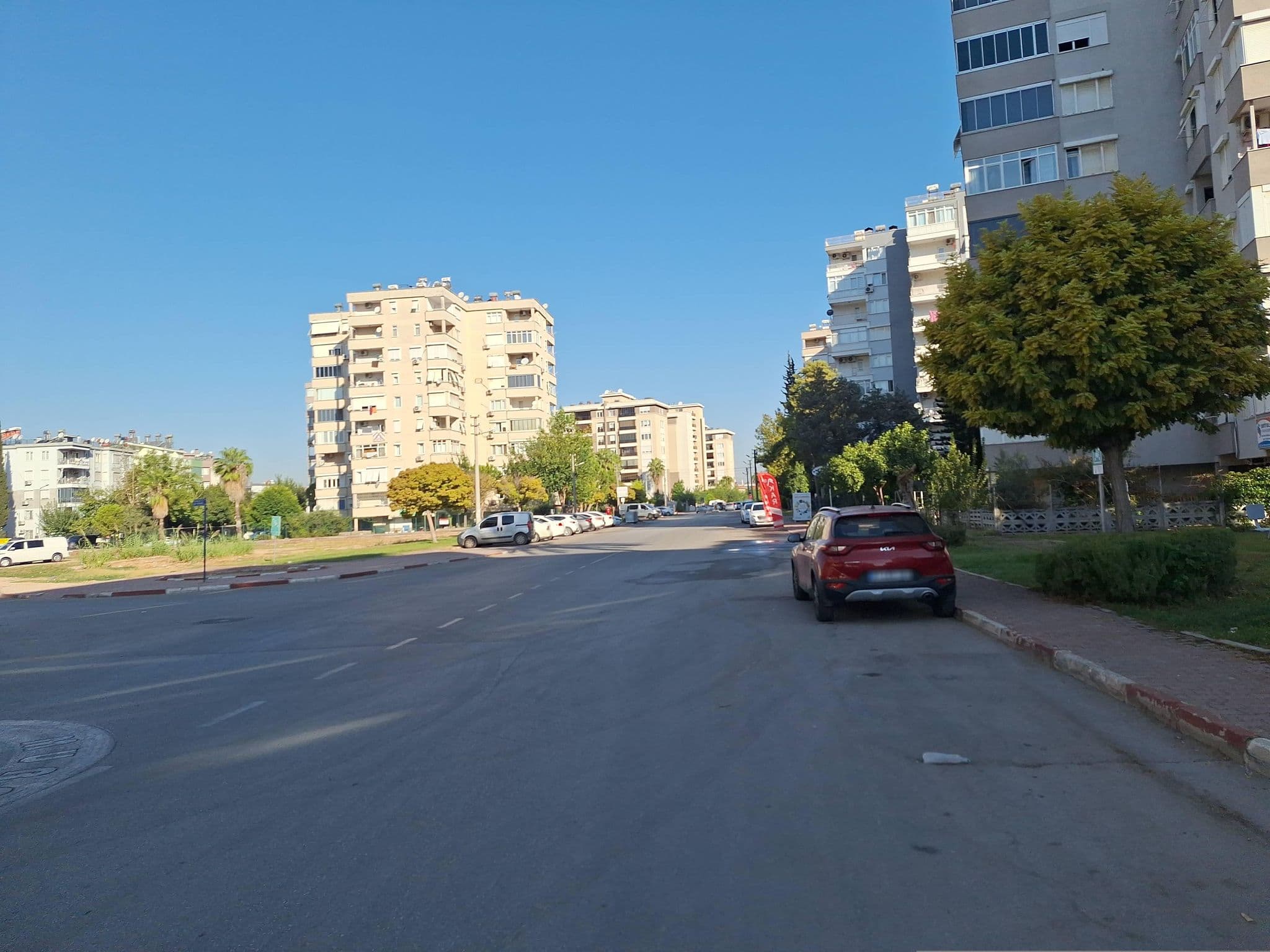 Street view near Cave life Hotel, Muratpaşa — © Guria (CC BY-SA · Mapillary)
