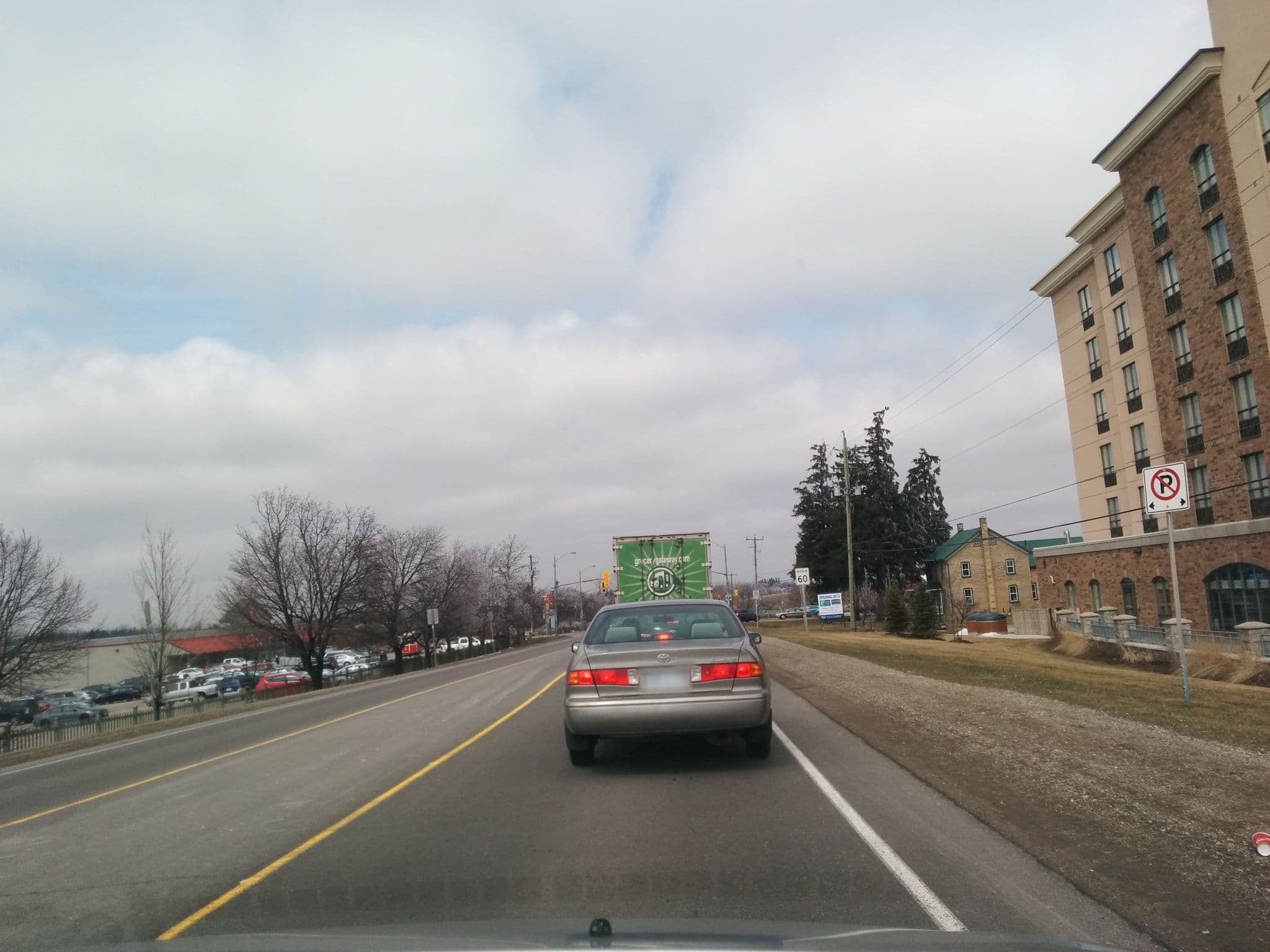 Street view near Holiday Inn Express & Suites, Lakeshore North-Conservation — © bootprint (CC BY-SA · Mapillary)
