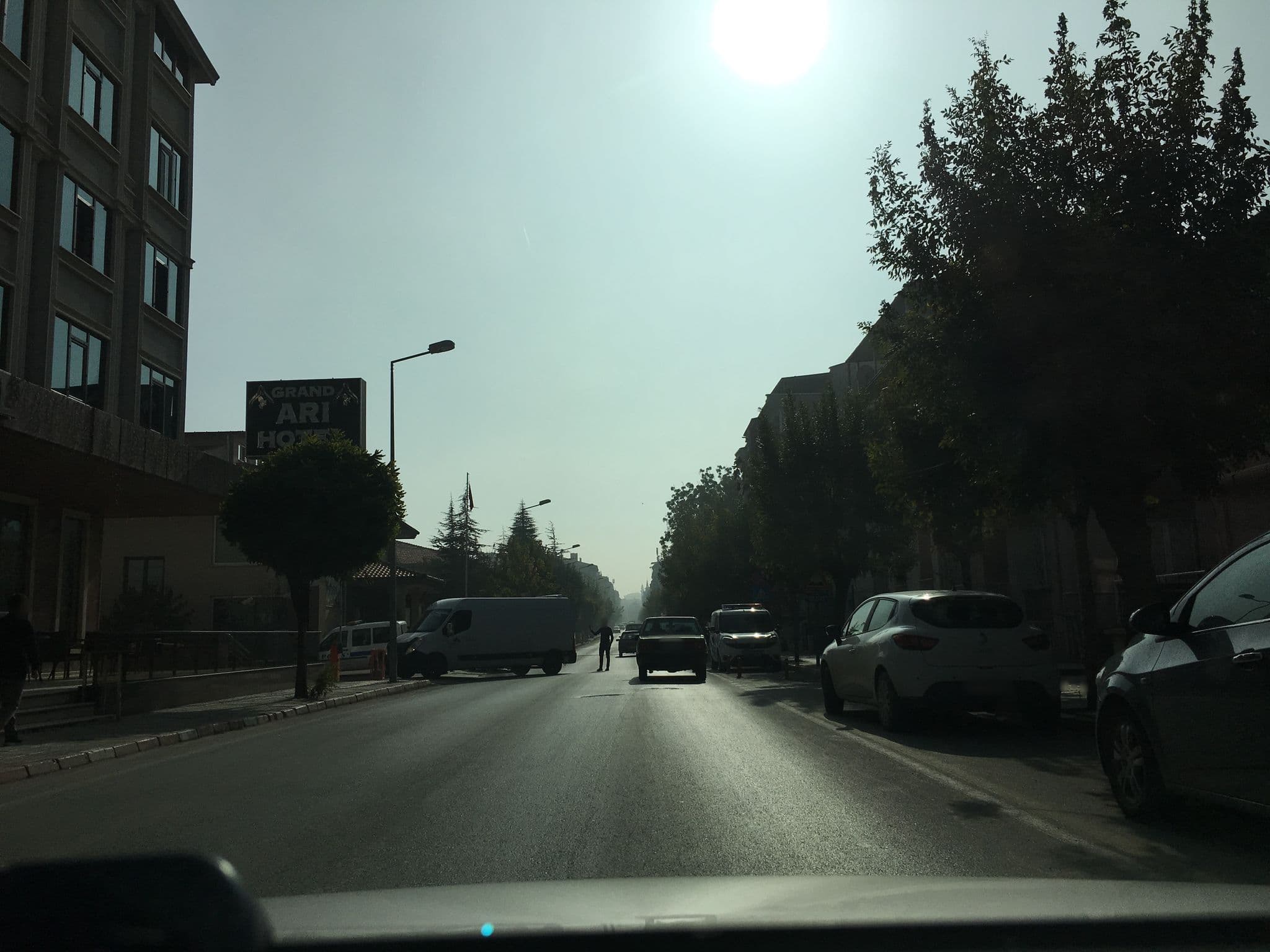 Street view near Grand Çınar Hotel, Afyonkarahisar — © kaymakam (CC BY-SA · Mapillary)