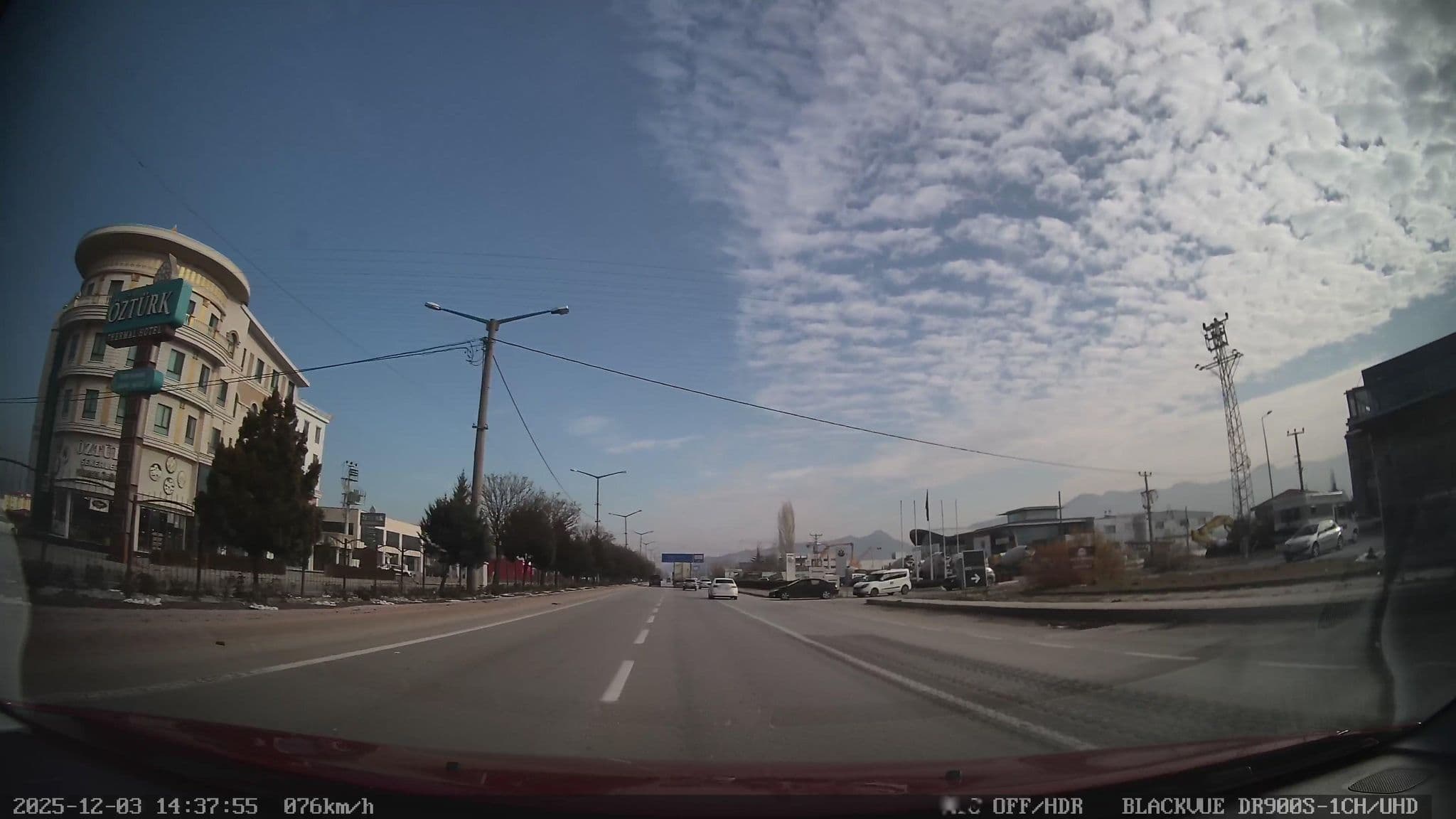 Street view near Öztürk Otel, Afyonkarahisar — © unen (CC BY-SA · Mapillary)