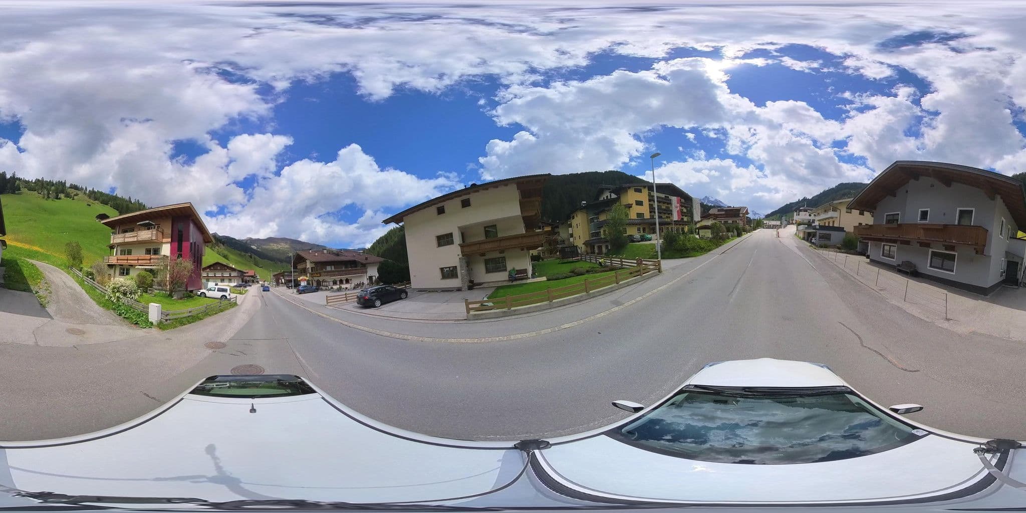 Street view near Haus Alexander, Tux — © osmplus_org (CC BY-SA · Mapillary)