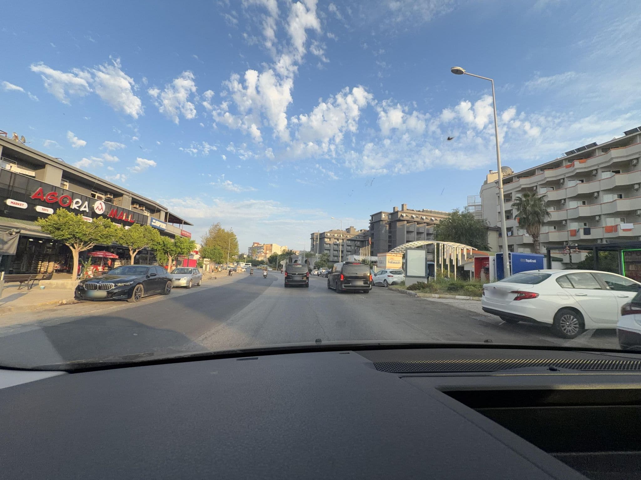Street view near Room 1146, Gültepe — © wasd42 (CC BY-SA · Mapillary)