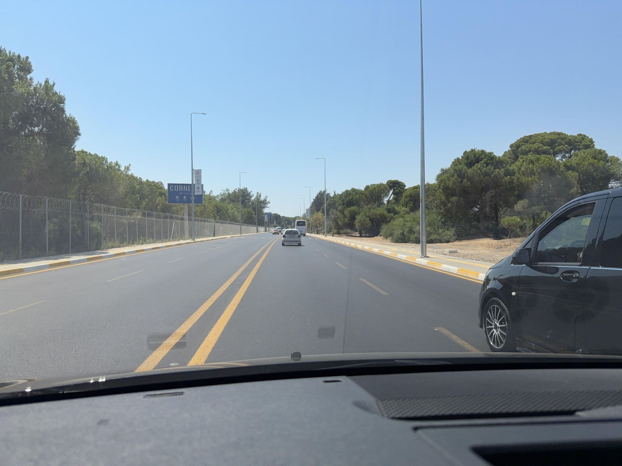 Street view near Ela Quality Resort Room 2112, Belek — © wasd42 (CC BY-SA · Mapillary)