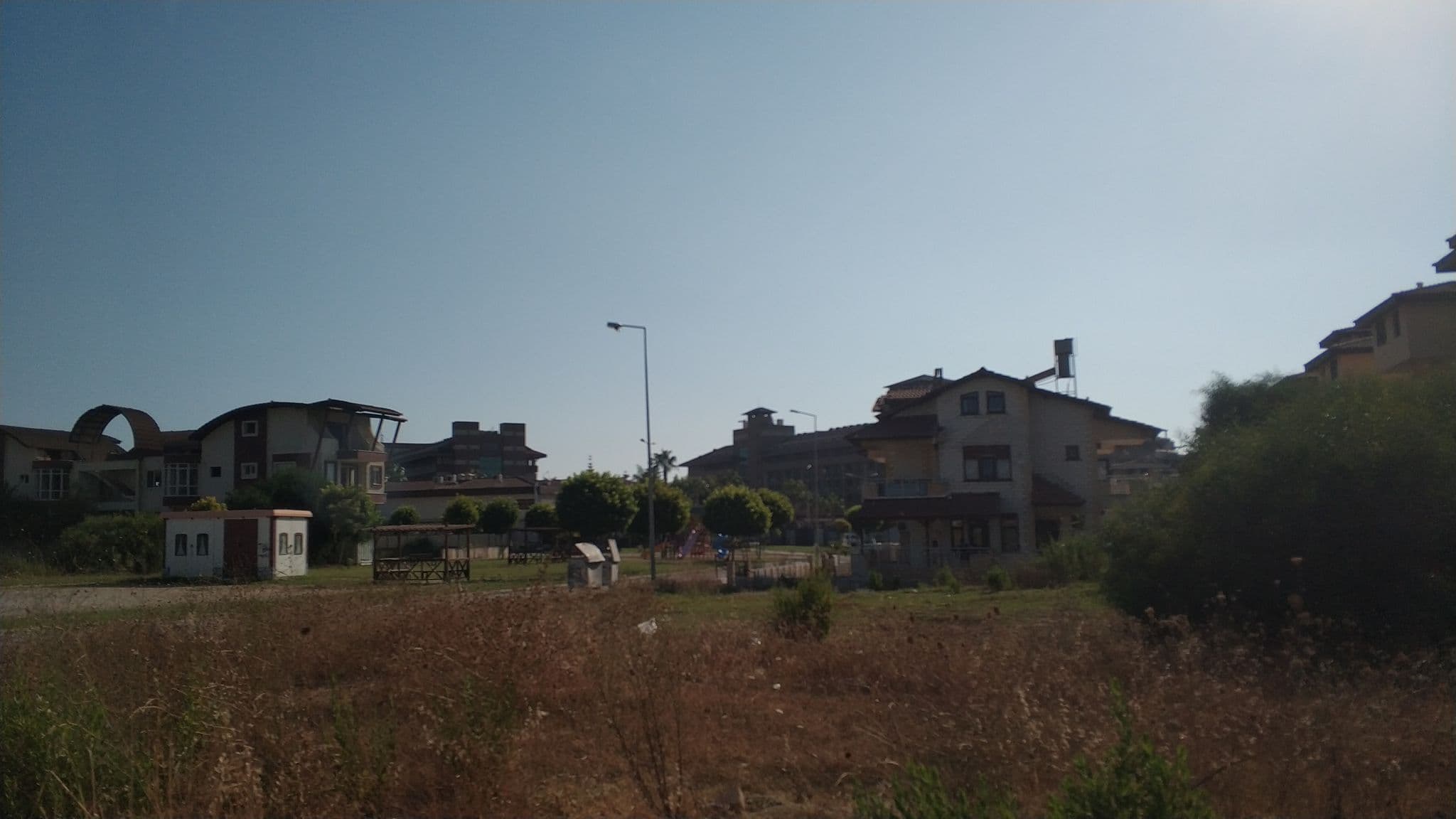 Street view near Meryam Suit Deluxe, Gültepe — © steelrat (CC BY-SA · Mapillary)