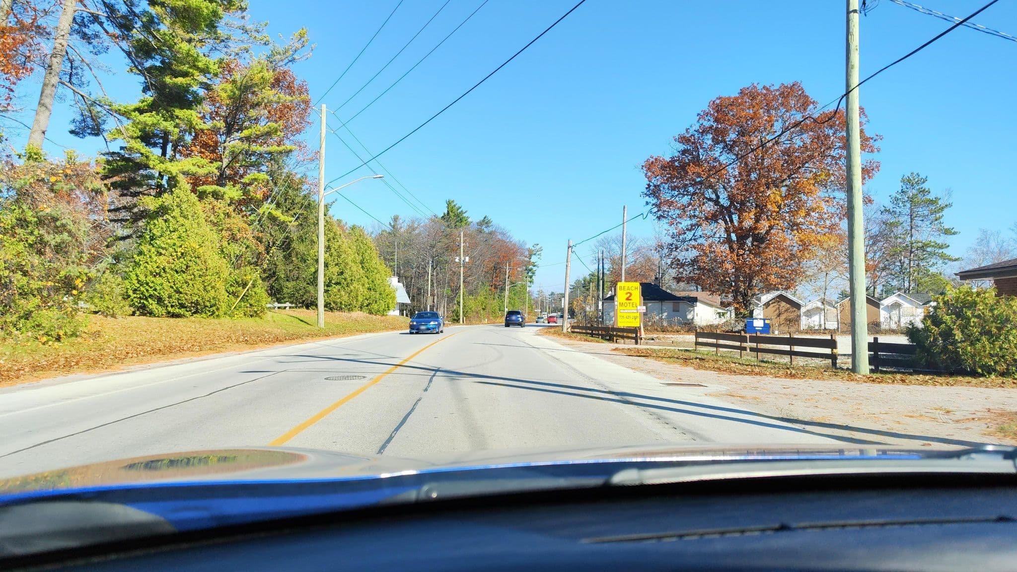 Street view near Beach 2 Motel, Wasaga Beach — © raptureboi (CC BY-SA · Mapillary)