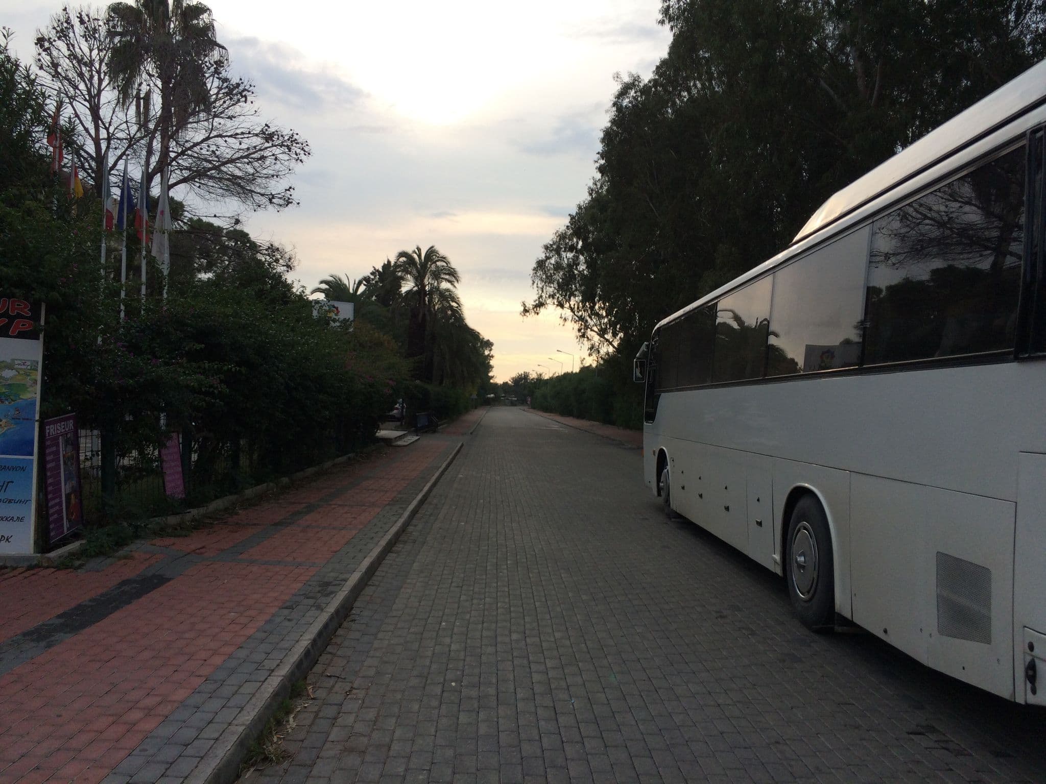 Street view near Lake & River Resort ve Spa, Aşağı Hisar — © kalle (CC BY-SA · Mapillary)