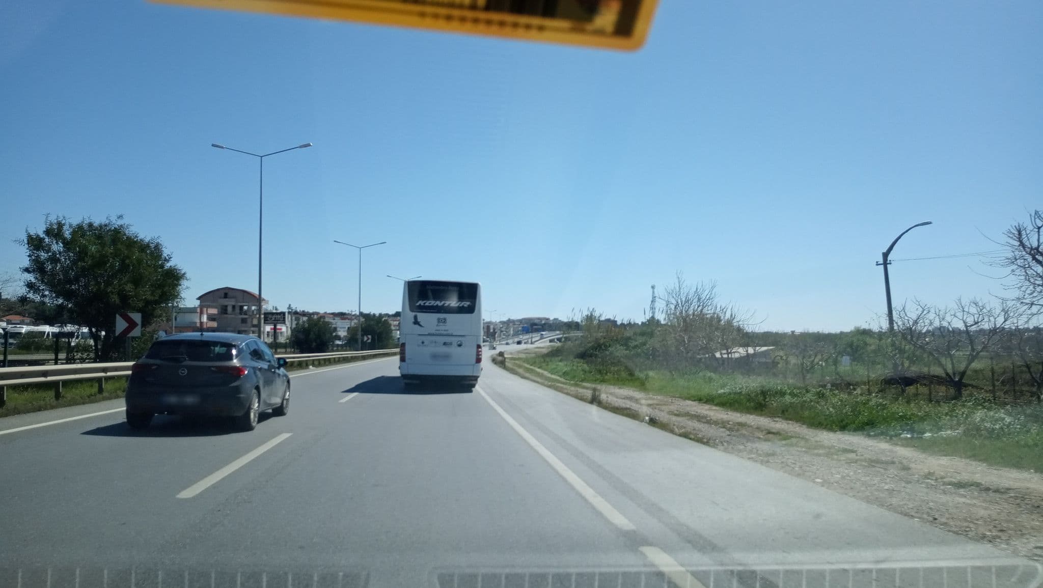 Street view near Grand Şeker Hotel Servisi, Gültepe — © rafialacahan (CC BY-SA · Mapillary)