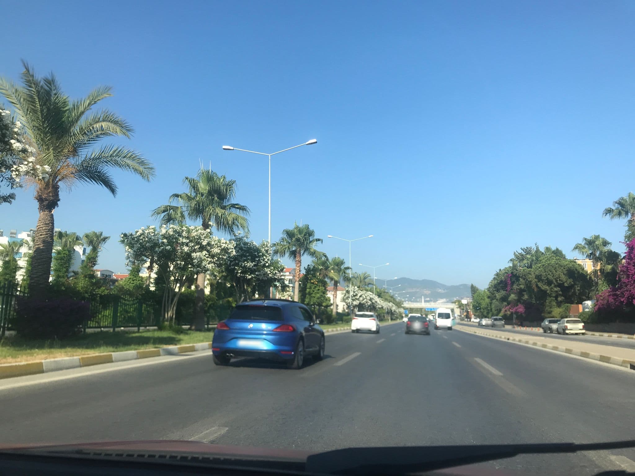 Street view near Hotel Limak Lara De Luxe, Payallar — © alpzsarac (CC BY-SA · Mapillary)