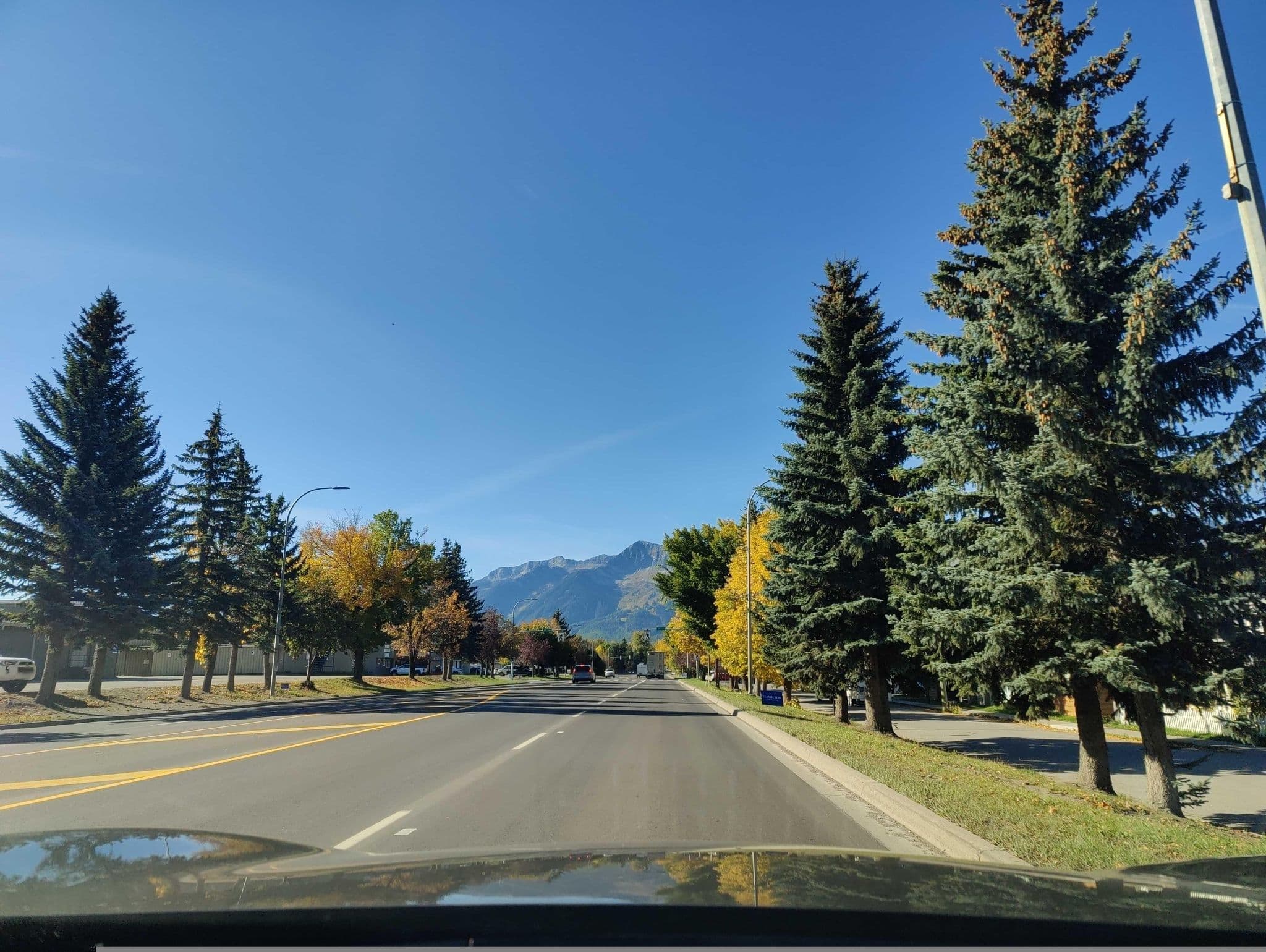 Street view near Snow Valley Lodging, Fernie — © elphix (CC BY-SA · Mapillary)