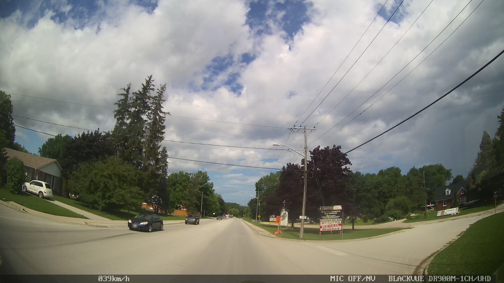 Street view near Motel Hilltop, Meaford — © rps333 (CC BY-SA · Mapillary)