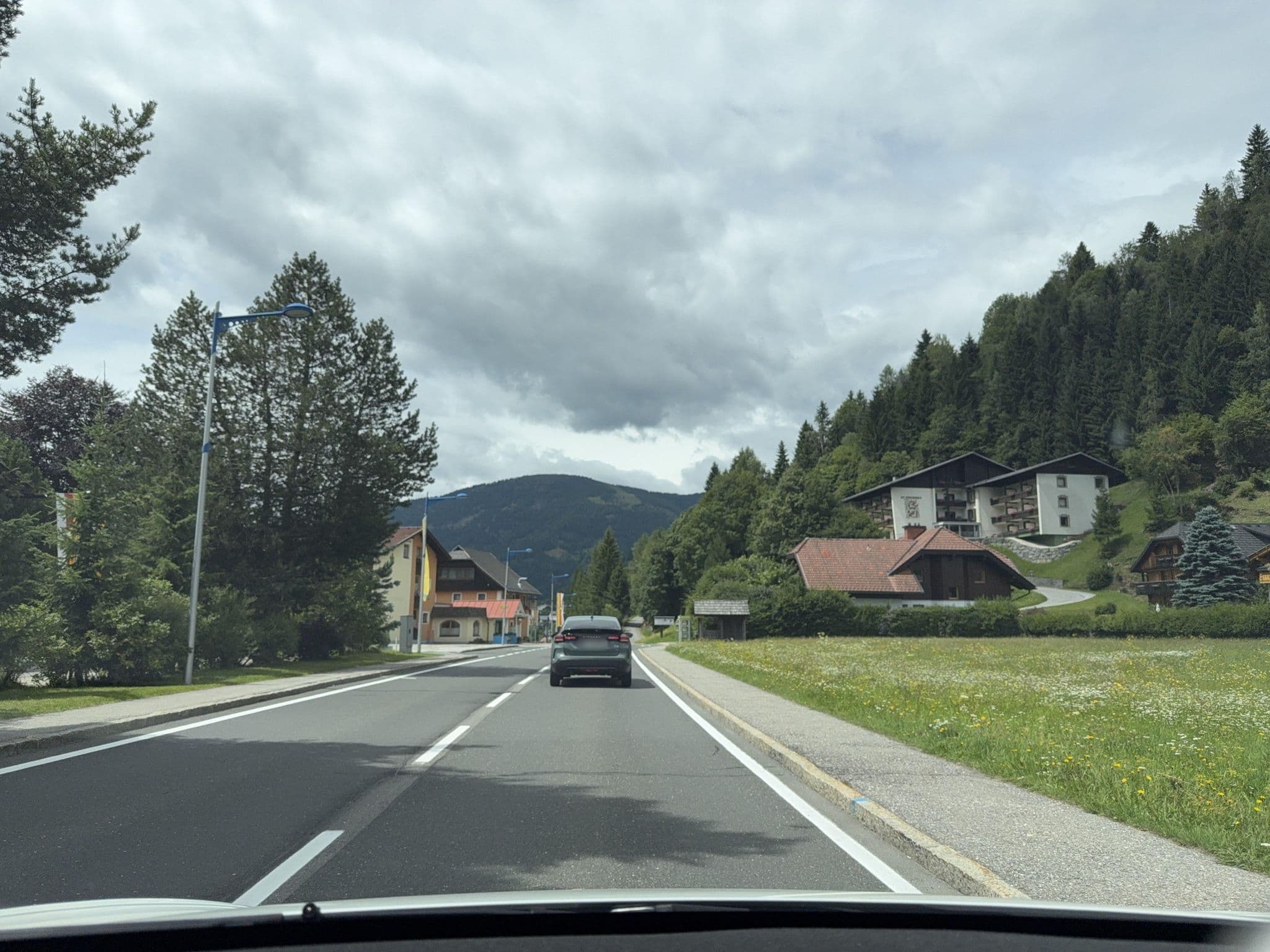 Street view near Ferienwohnungen Nockeberge Lodge Bad Kleinkirchheim, Radenthein