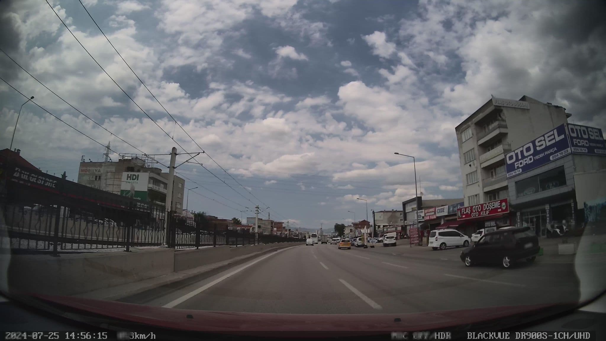 Street view near Hilton, Bursa — © unen (CC BY-SA · Mapillary)
