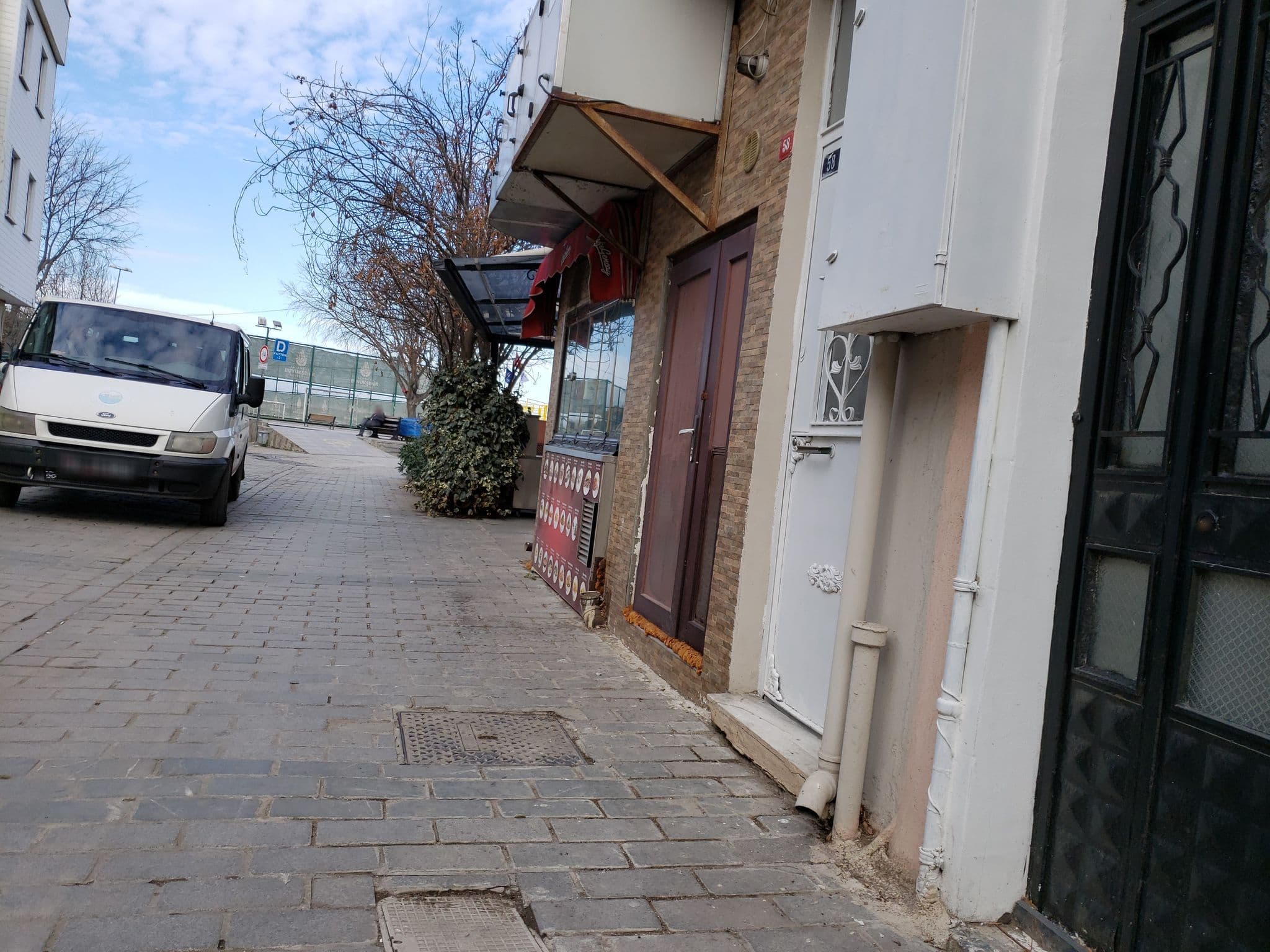 Street view near Prenset Hotel, Heybeliada — © mapfool (CC BY-SA · Mapillary)
