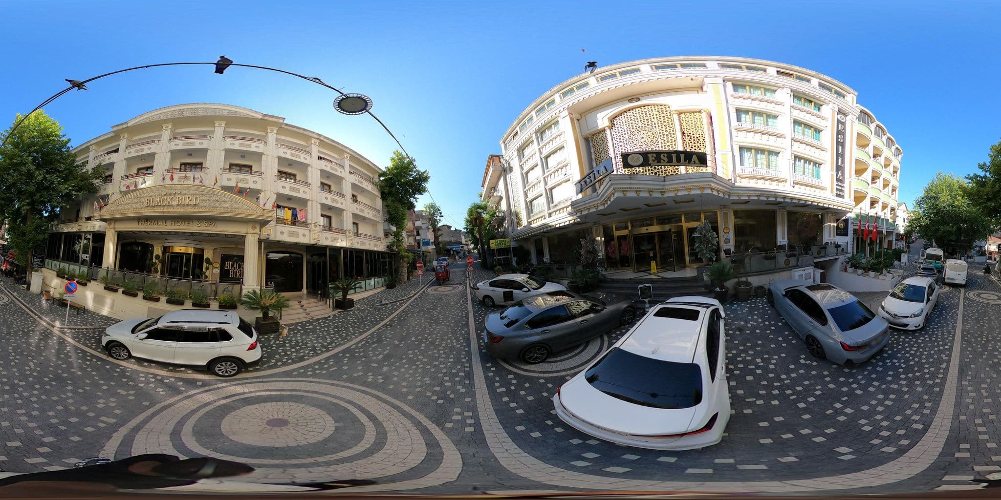Street view near Retaj Thermal Hotel & Spa, Kadıköy — © Harsake (CC BY-SA · Mapillary)