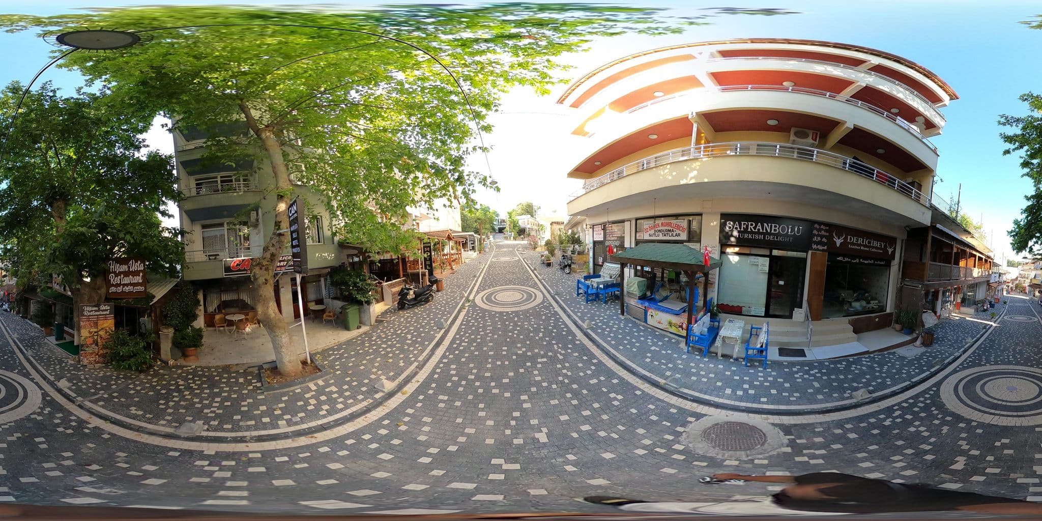 Street view near CAN KAPLICA OTEL, Kadıköy — © Harsake (CC BY-SA · Mapillary)
