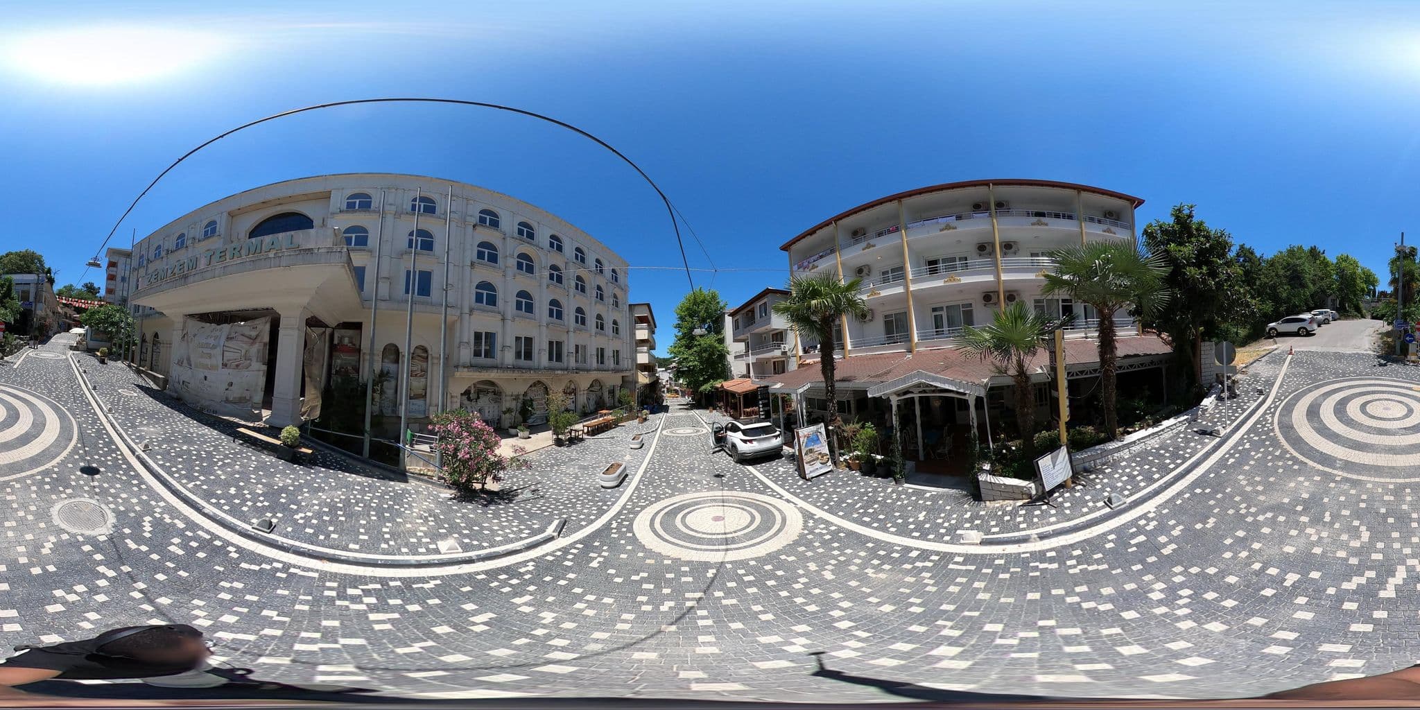 Street view near thermalaydinhotel, Kadıköy — © Harsake (CC BY-SA · Mapillary)
