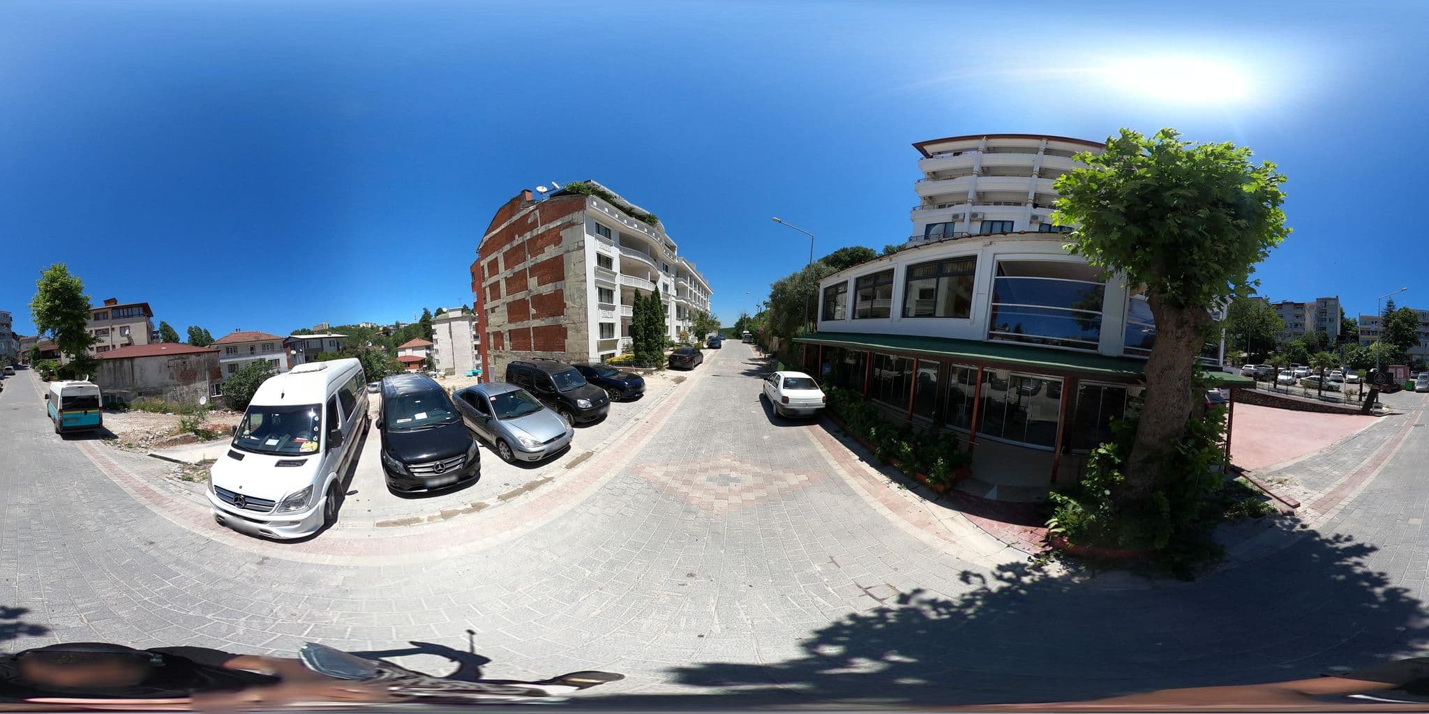 Street view near Termal Saray Otel/ SPA, Kadıköy — © Harsake (CC BY-SA · Mapillary)