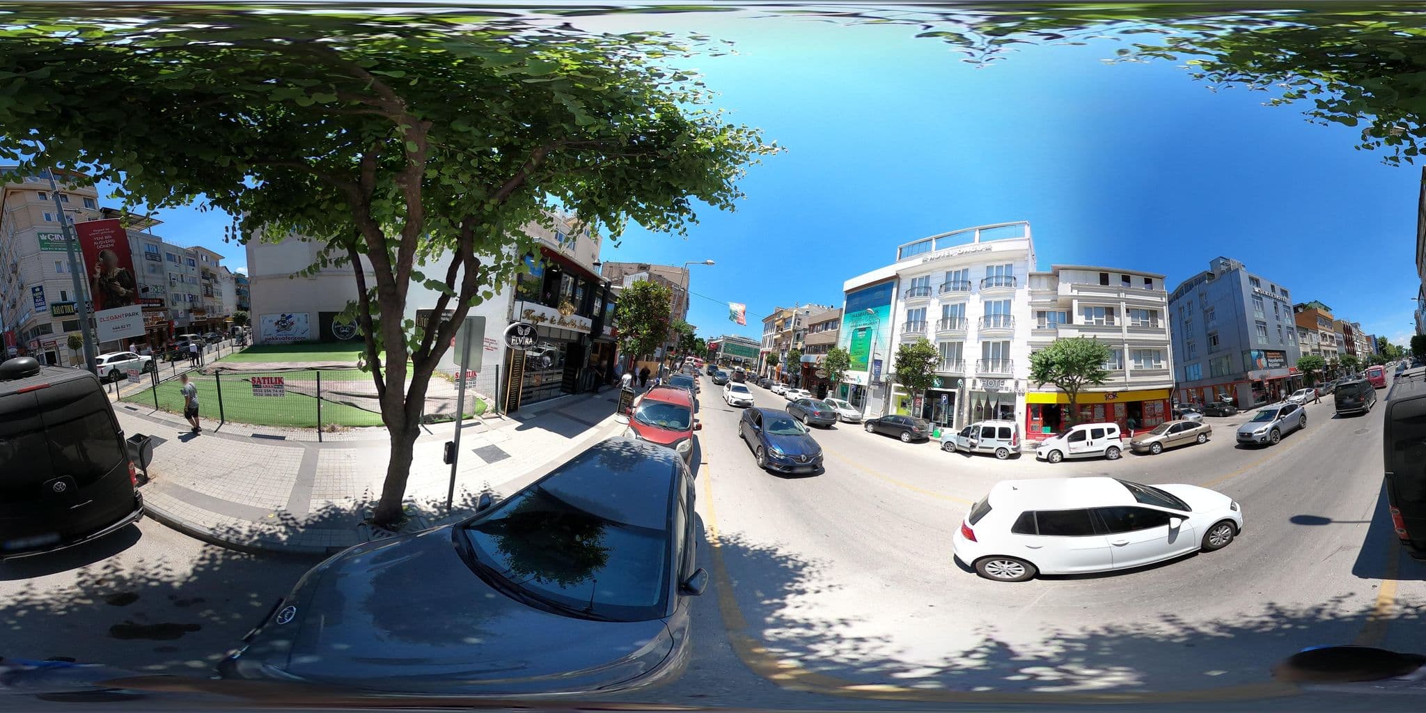 Street view near Hotel Efes, Yalova — © Harsake (CC BY-SA · Mapillary)