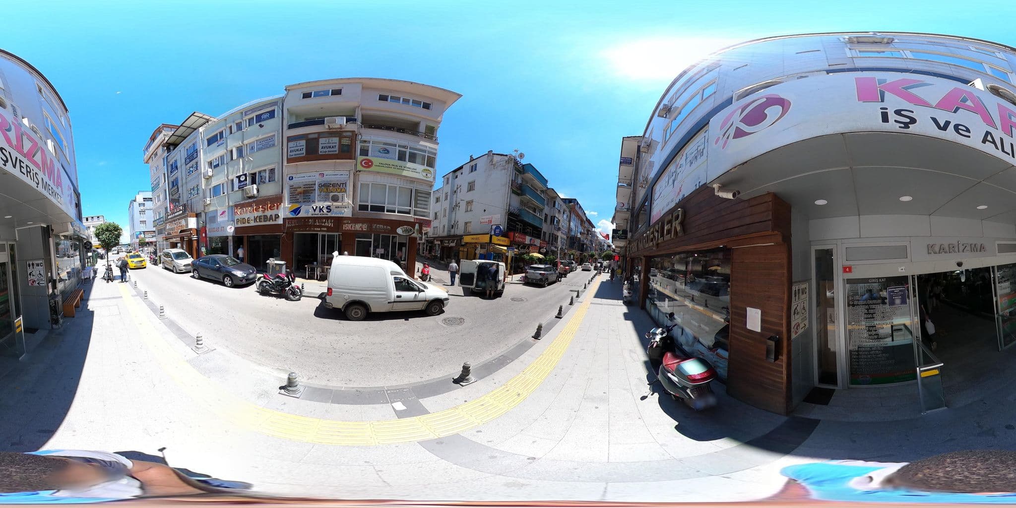 Street view near Yalova Seref Hotel, Yalova — © Harsake (CC BY-SA · Mapillary)