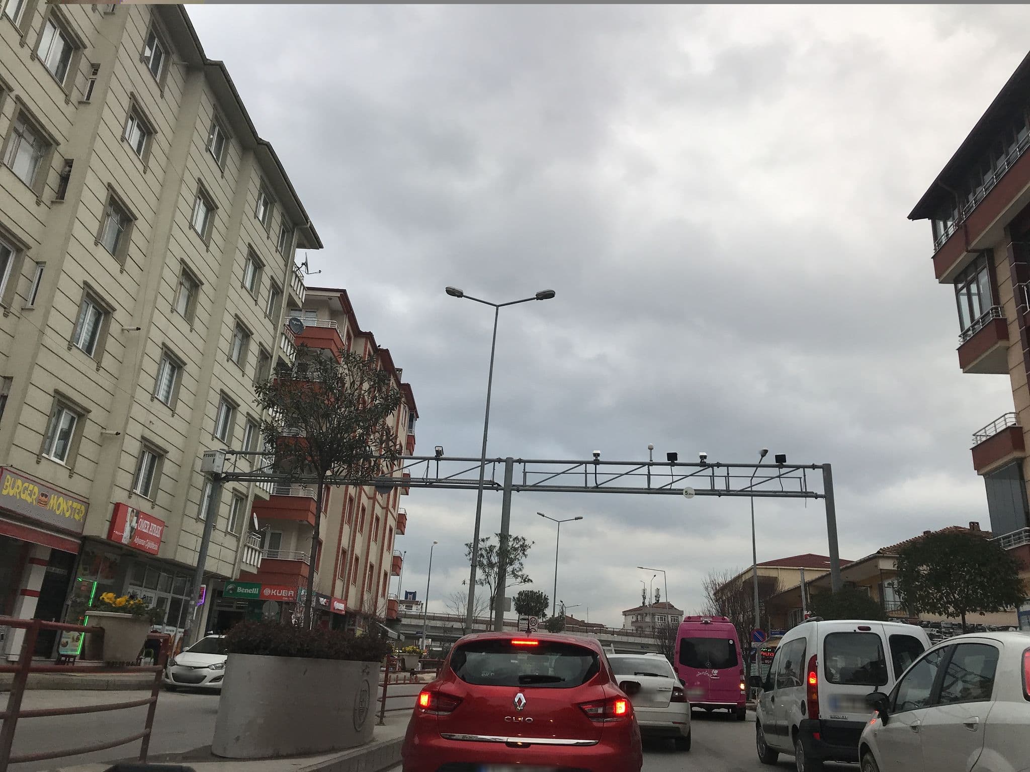 Street view near Termal, Yalova — © ferahkoksal (CC BY-SA · Mapillary)