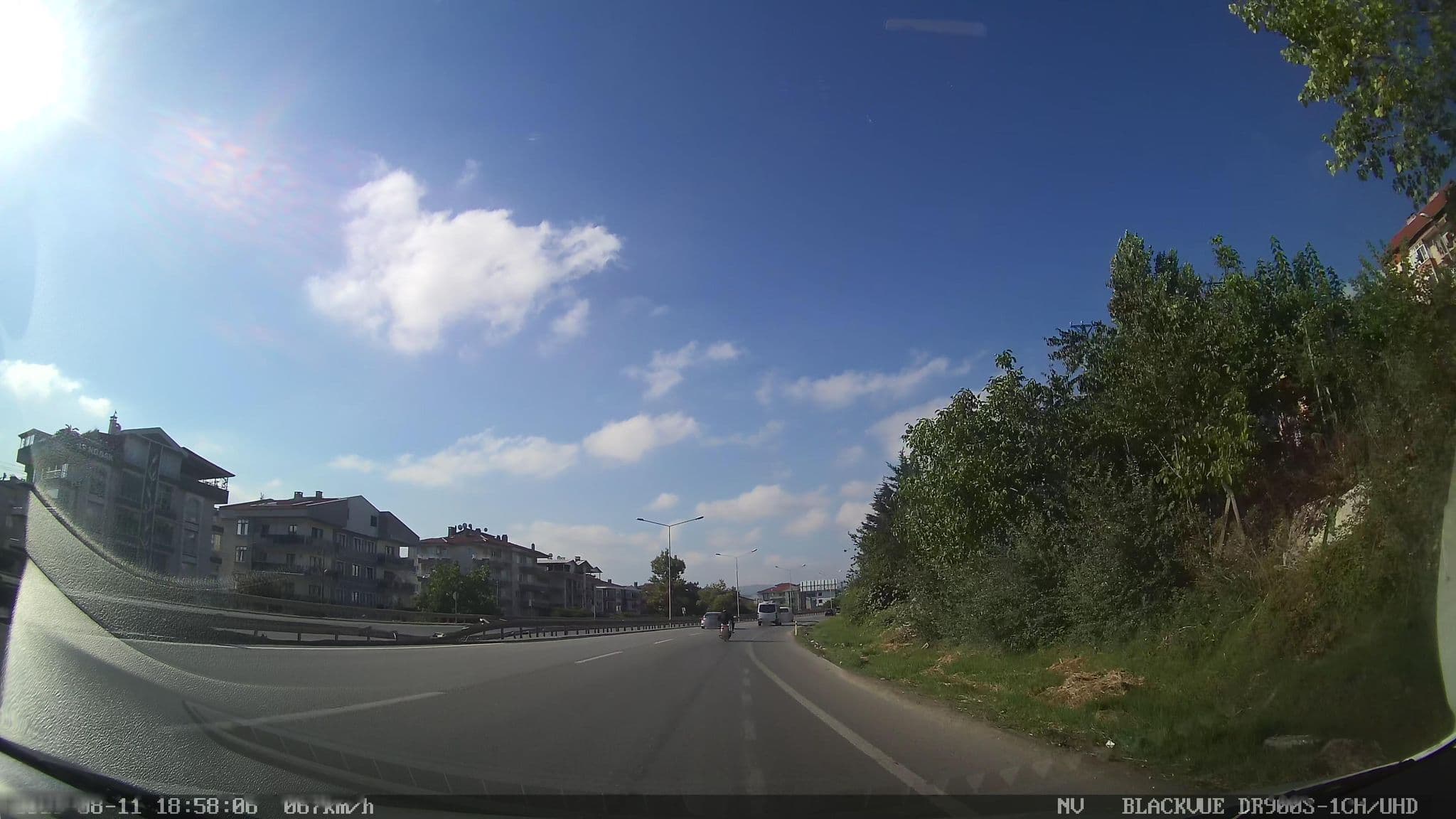 Street view near Planet Callsenter, Yalova — © yercizenler (CC BY-SA · Mapillary)
