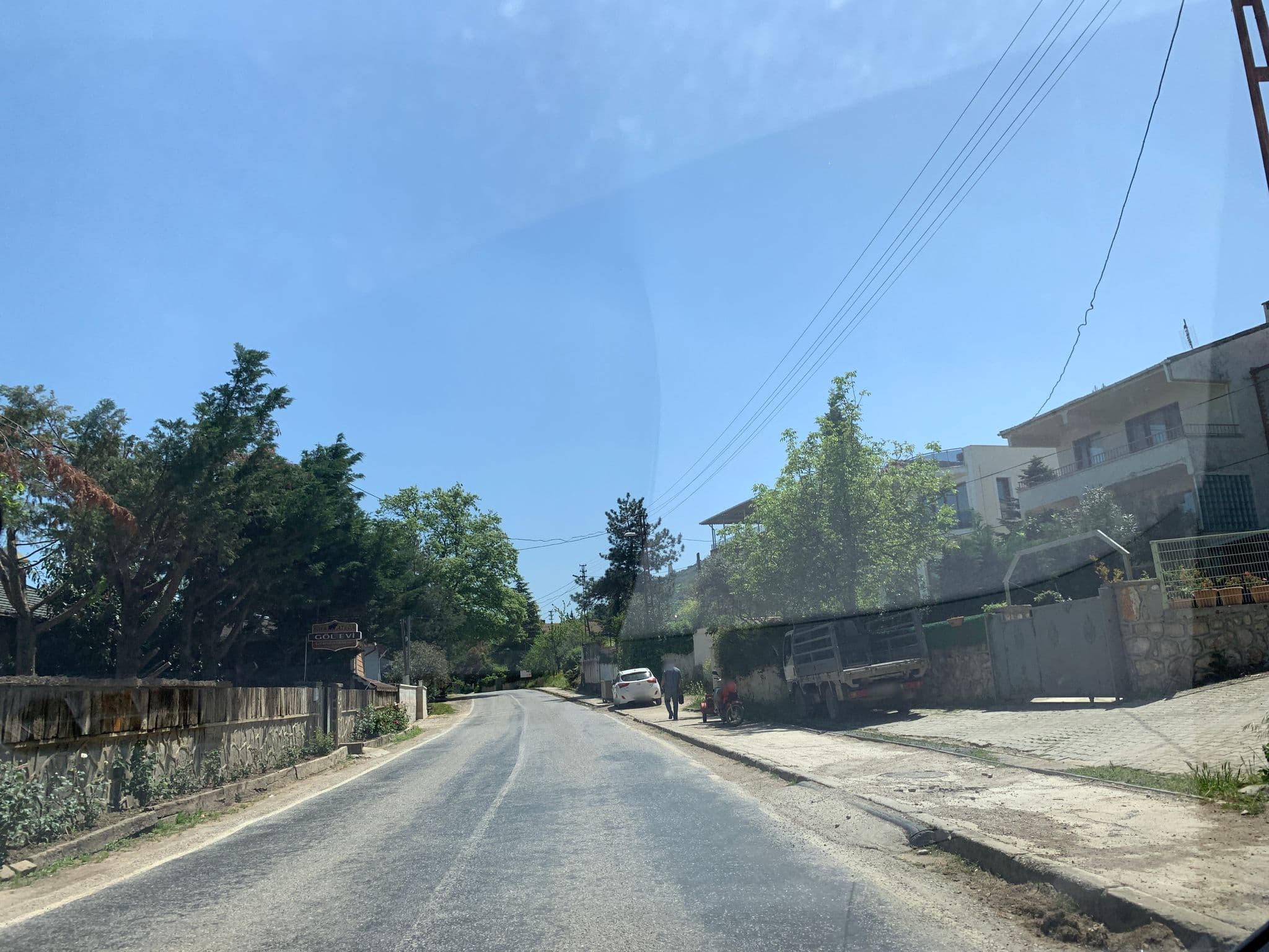 Street view near Gölyaka Hotel, Sölöz — © empty (CC BY-SA · Mapillary)