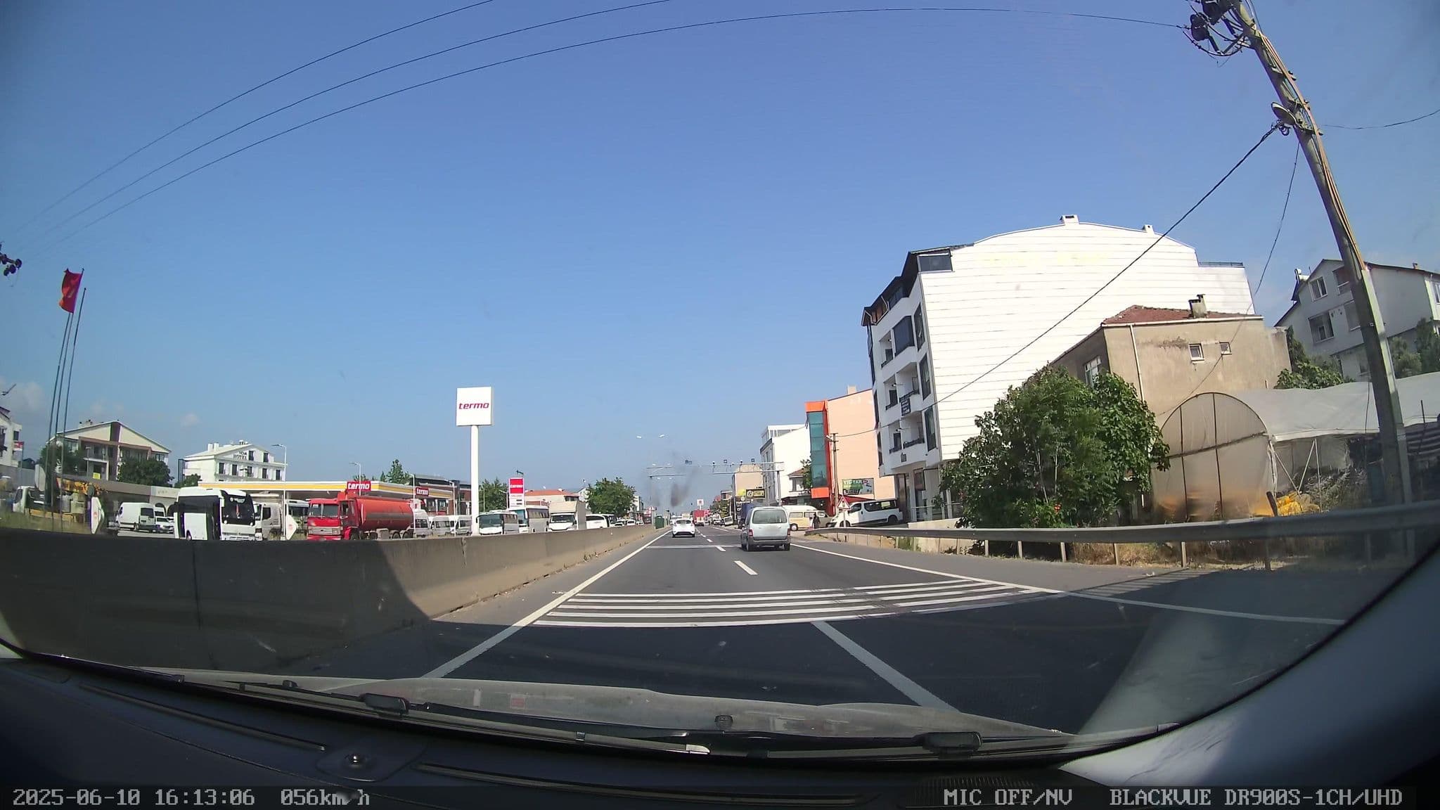 Street view near Rich Royal, Altınova — © Zafer (CC BY-SA · Mapillary)