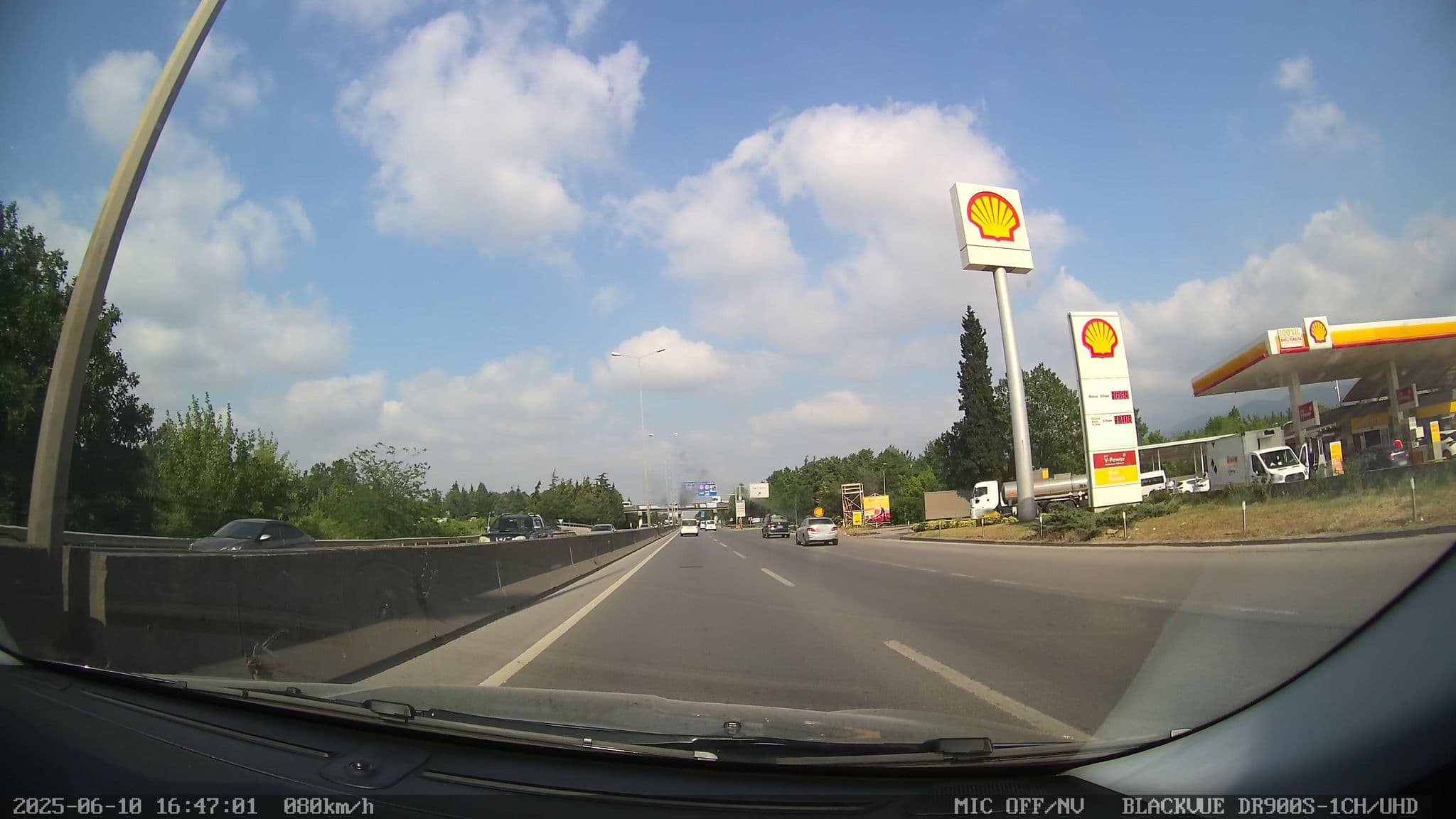 Street view near Theness, İhsaniye — © Zafer (CC BY-SA · Mapillary)
